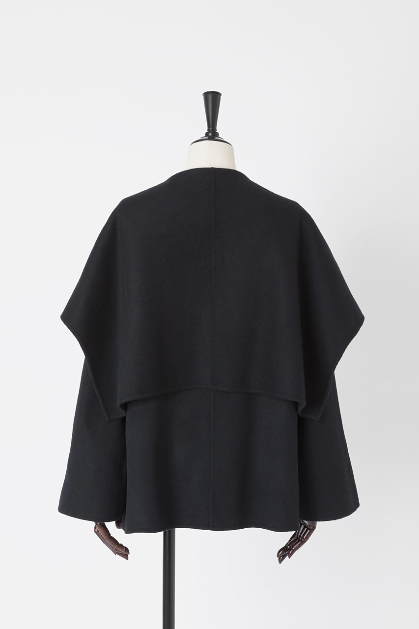【オーヴィル/EAUVIRE】のケープカラーコート 人気、トレンドファッション・服の通販 founy(ファニー) ファッション Fashion レディースファッション Fashion for Women アウター Coat / Outerwear Collection コート・ロングコート・ピーコート Long Coats, Peacoats & More なめらか Smooth, Silky Texture アシンメトリー Asymmetrical Style ショート Short, Short Length ヘムライン Hemline, Bottom Cut エレガント 上品 Elegant other-3|ID: prp329100004230860 ipo3291000000034885342
