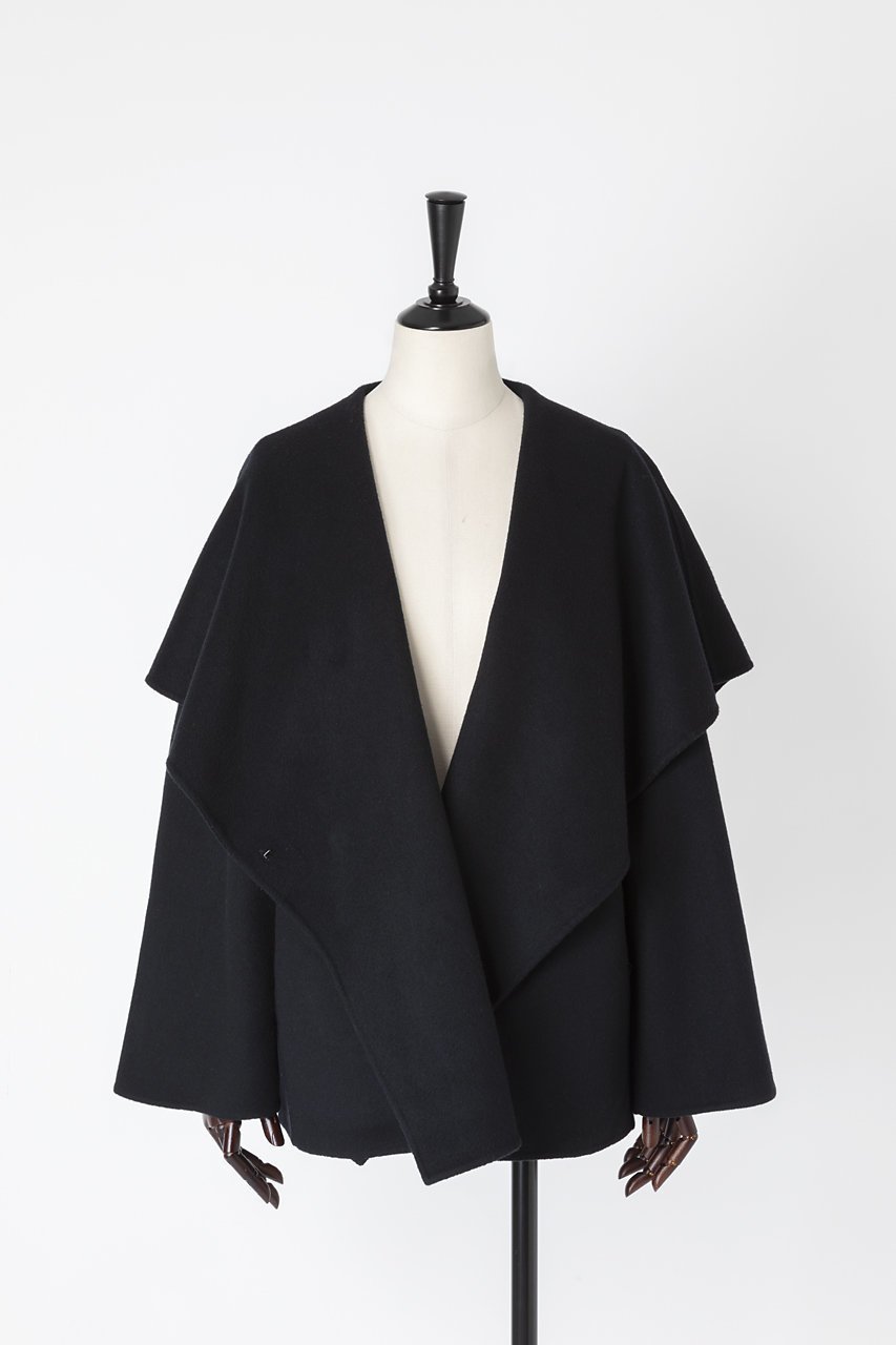 【オーヴィル/EAUVIRE】のケープカラーコート 人気、トレンドファッション・服の通販 founy(ファニー) 　ファッション　Fashion　レディースファッション　Fashion for Women　アウター　Coat / Outerwear Collection　コート・ロングコート・ピーコート　Long Coats, Peacoats & More　なめらか　Smooth, Silky Texture　アシンメトリー　Asymmetrical Style　ショート　Short, Short Length　ヘムライン　Hemline, Bottom Cut　エレガント 上品　Elegant　 other-1|ID: prp329100004230860 ipo3291000000035862287