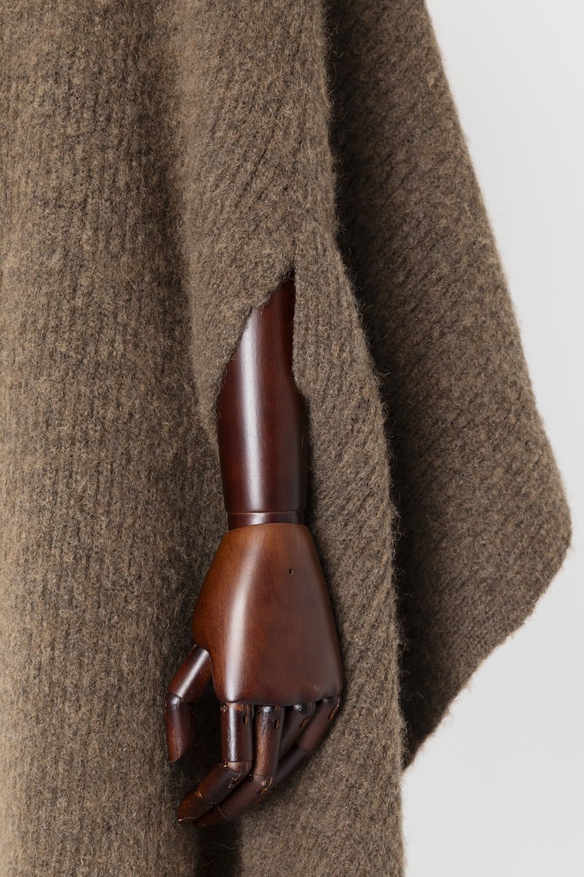 【オーヴィル/EAUVIRE】のファインキャメルストール 人気、トレンドファッション・服の通販 founy(ファニー) 　ファッション　Fashion　レディースファッション　Fashion for Women　ストール　Soft & Warm Scarves　マフラー・スヌード / 冬小物の定番　Scarves & Mufflers　イタリア　Italy　エアリー　Airy Texture　ストレッチ　Stretch, Stretchy Fabric　ストール　Stole, Wrap　スリット　Slit, Slit Detail　フリンジ　Fringe, Tassel　マフラー　Scarf, Muffler　A/W・秋冬　Autumn/Winter　other-5|ID: prp329100004230873 ipo3291000000032822051