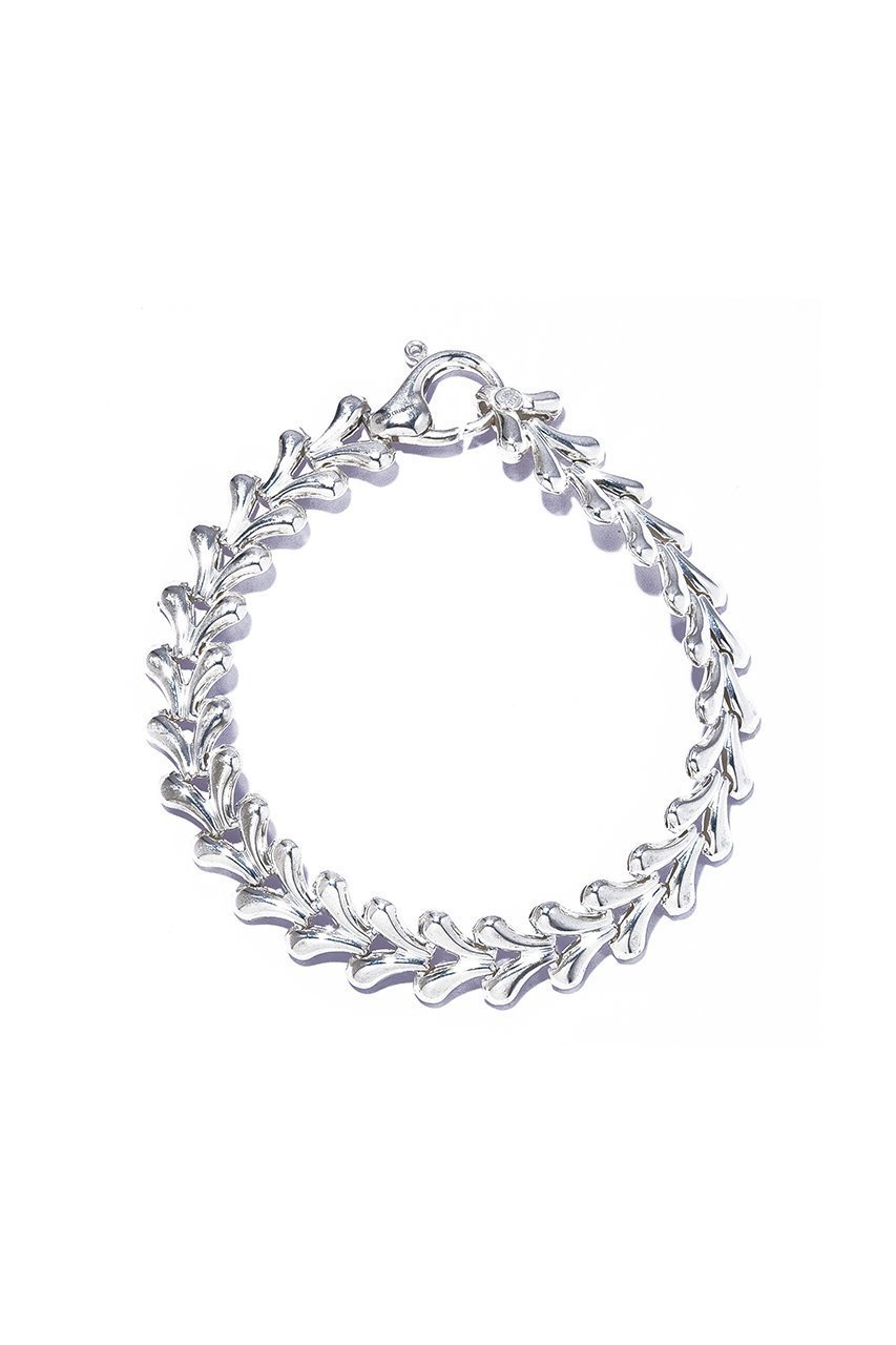 【クイップ クエイント/quip queint】のherringbone M ブレスレット 人気、トレンドファッション・服の通販 founy(ファニー) 　ファッション　Fashion　レディースファッション　Fashion for Women　ジュエリー　Jewelry　ファッションリング　Fashion Rings　チェーン＆カフブレスレット　Cuff & Chain Bracelets　バングル・カフブレスレット　Bangles & Cuff Bracelets　クール　Cool, Chic　シルバー　Silver, Metallic Silver　ブレスレット　Bracelet, Wristband　モダン　Modern, Contemporary　エレガント 上品　Elegant　 other-1|ID: prp329100004230916 ipo3291000000035755789