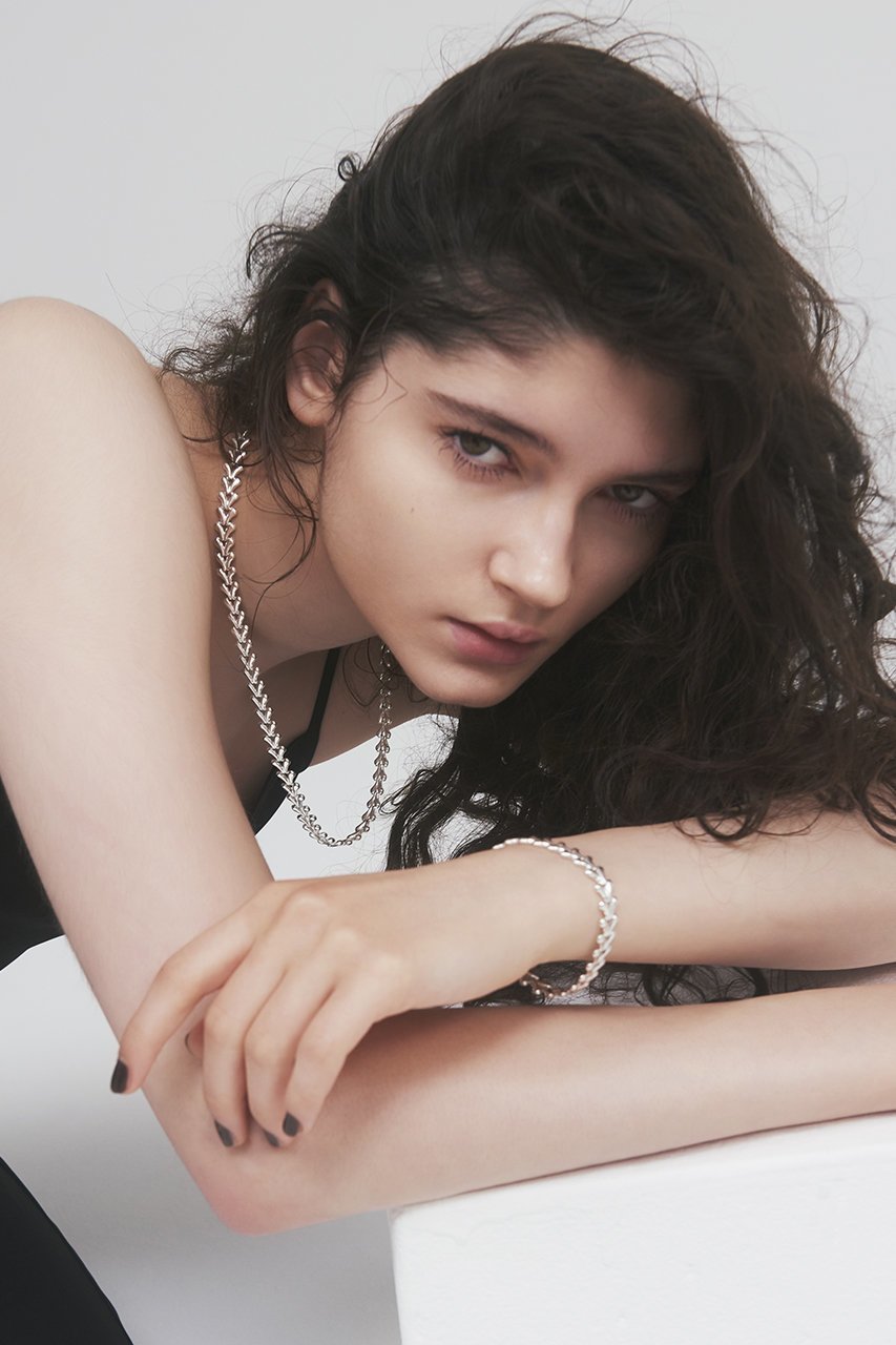 【クイップ クエイント/quip queint】のherringbone M ブレスレット 人気、トレンドファッション・服の通販 founy(ファニー) 　ファッション　Fashion　レディースファッション　Fashion for Women　ジュエリー　Jewelry　ファッションリング　Fashion Rings　チェーン＆カフブレスレット　Cuff & Chain Bracelets　バングル・カフブレスレット　Bangles & Cuff Bracelets　クール　Cool, Chic　シルバー　Silver, Metallic Silver　ブレスレット　Bracelet, Wristband　モダン　Modern, Contemporary　エレガント 上品　Elegant　other-5|ID: prp329100004230916 ipo3291000000035755794