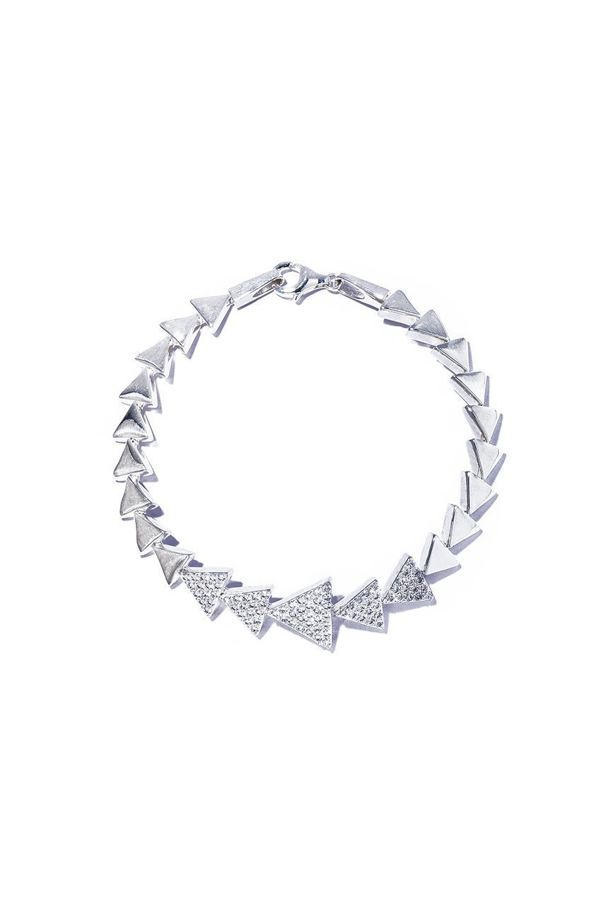 【クイップ クエイント/quip queint】のglister triangle ブレスレット 人気、トレンドファッション・服の通販 founy(ファニー) 　ファッション　Fashion　レディースファッション　Fashion for Women　ジュエリー　Jewelry　チェーン＆カフブレスレット　Cuff & Chain Bracelets　バングル・カフブレスレット　Bangles & Cuff Bracelets　シルバー　Silver, Metallic Silver　ジャケット　Jacket, Outerwear　ストーン　Stone, Gem-Like　ブレスレット　Bracelet, Wristband　モチーフ　Motif, Design Theme　リュクス　Luxury, Elegant, High-End, Chic　 other-1|ID: prp329100004230931 ipo3291000000036148263