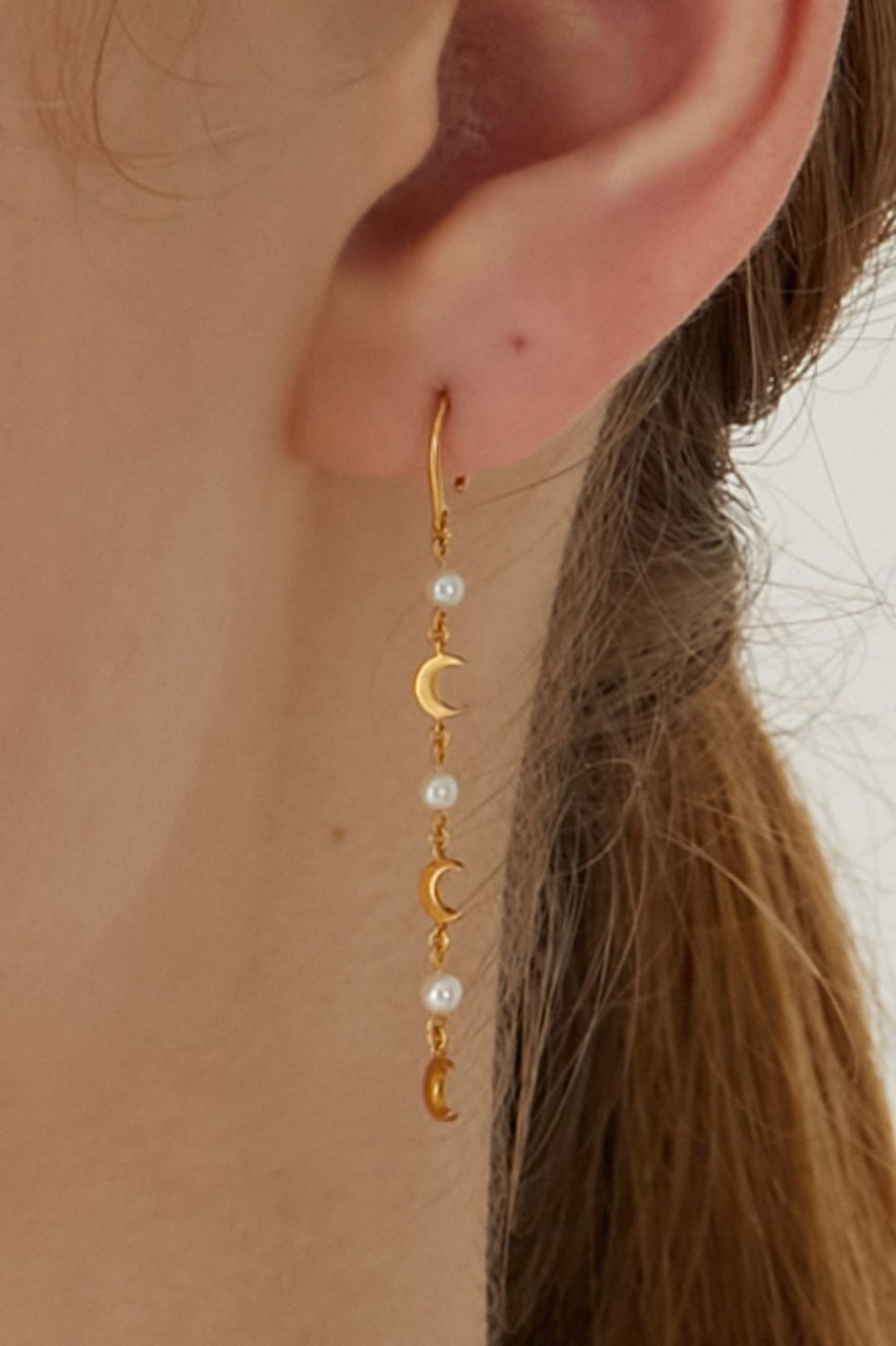 【アルティーダ ウード/ARTIDA OUD】のphilia パール ニュームーン ピアス 人気、トレンドファッション・服の通販 founy(ファニー) 　ファッション　Fashion　レディースファッション　Fashion for Women　ジュエリー　Jewelry　ファッションリング　Fashion Rings　イヤリング・フープ・ドロップタイプ　Hoop, Drop & Clip Earrings　イヤリング　Earrings　インド　Indian Textile　パール　Pearl, Pearl Accent　other-2|ID: prp329100004231814 ipo3291000000031381842