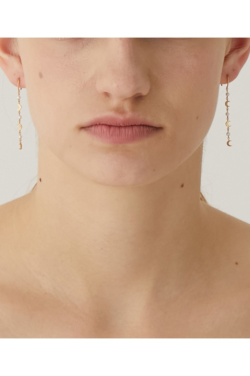 【アルティーダ ウード/ARTIDA OUD】のphilia パール ニュームーン ピアス 人気、トレンドファッション・服の通販 founy(ファニー) 　ファッション　Fashion　レディースファッション　Fashion for Women　ジュエリー　Jewelry　ファッションリング　Fashion Rings　イヤリング・フープ・ドロップタイプ　Hoop, Drop & Clip Earrings　イヤリング　Earrings　インド　Indian Textile　パール　Pearl, Pearl Accent　other-7|ID: prp329100004231814 ipo3291000000031381851