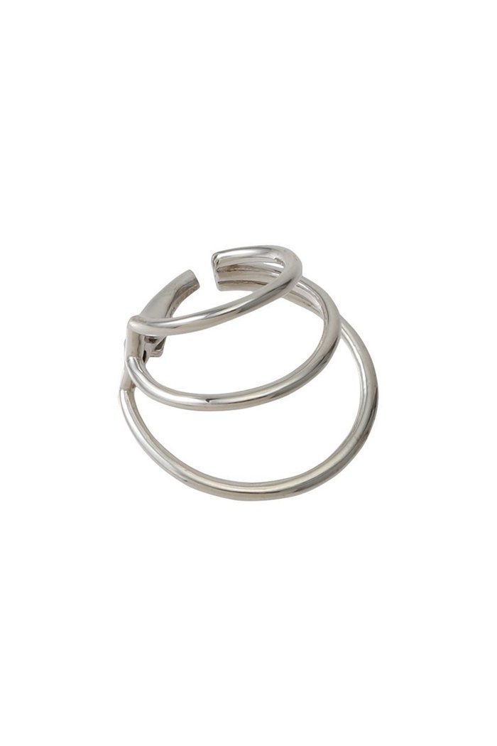 【ノウハウ/KNOWHOW】のTriple イヤーカフ シルバー(片耳用) インテリア・キッズ・メンズ・レディースファッション・服の通販 founy(ファニー) https://founy.com/ ファッション Fashion レディースファッション Fashion for Women ジュエリー Jewelry ファッションリング Fashion Rings イヤリング・フープ・ドロップタイプ Hoop, Drop & Clip Earrings ユニセックス Unisex, Genderless イヤリング Earrings イヤーカフ Ear Cuffs シルバー Silver, Metallic Silver シンプル Simple, Minimal トレンド Trend, Trending Now エレガント 上品 Elegant 片耳 One-Ear, Single Earring |ID: prp329100004233190 ipo3291000000035471986