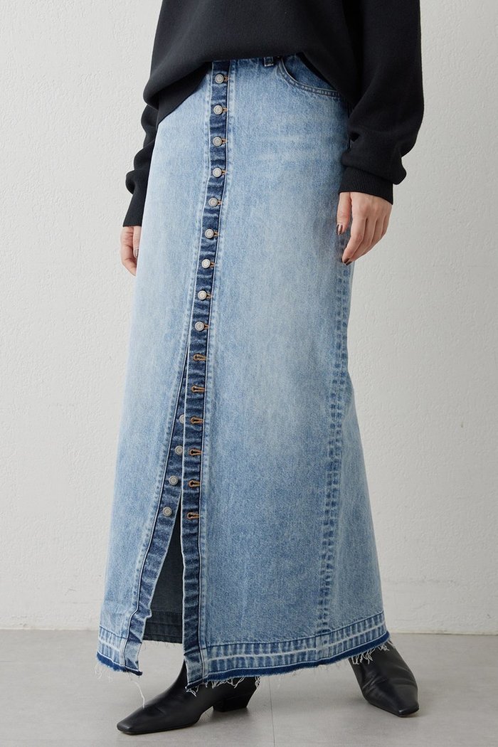 【ウィムガゼット/Whim Gazette】のボタンデニムスカート インテリア・キッズ・メンズ・レディースファッション・服の通販 founy(ファニー) https://founy.com/ ファッション Fashion レディースファッション Fashion for Women スカート Skirts デニムスカート・カジュアルスカート Denim Skirts ロングスカート Long Skirts / Maxi & Midi Skirts カットソー Cut and Sewn Top ケミカル Chemical, Chemical Wash シンプル Simple, Minimal スリット Slit, Slit Detail デニム Denim, Jeans Material フロント Front, Front Design ポケット Pocket, Pocket Detail リメイク Remake, Reconstructed ロング Long, Long-Length |ID: prp329100004233259 ipo3291000000032822852