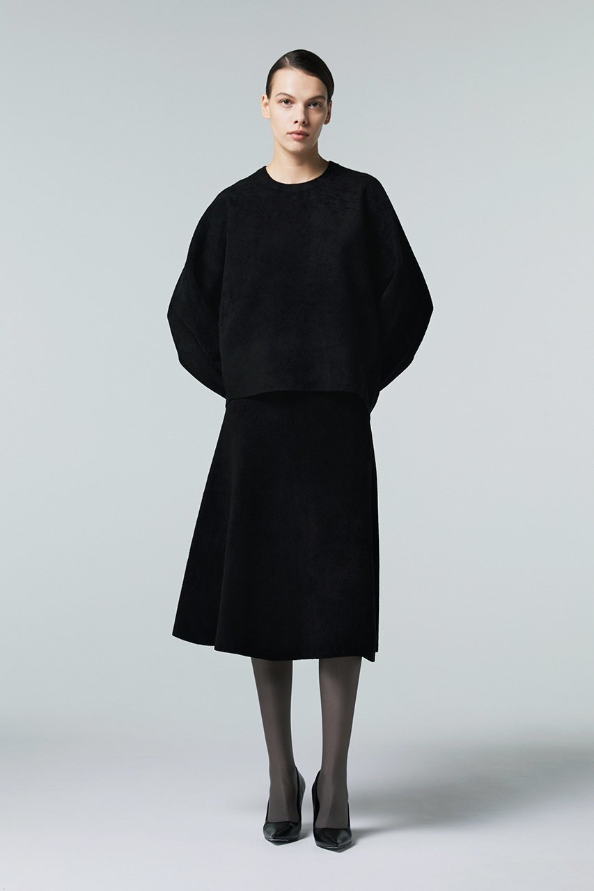 【オーヴィル/EAUVIRE】のクルーネックプルオーバー 人気、トレンドファッション・服の通販 founy(ファニー) 　ファッション　Fashion　レディースファッション　WOMEN　トップス・カットソー　Tops/Tshirt　ニット　Knit Tops　プルオーバー　Pullover　なめらか　Smooth　イタリア　Italy　スウェード　Suede　スタイリッシュ　Stylish　ストレッチ　Stretch　フォルム　Form　other-3|ID: prp329100004238255 ipo3291000000031380640