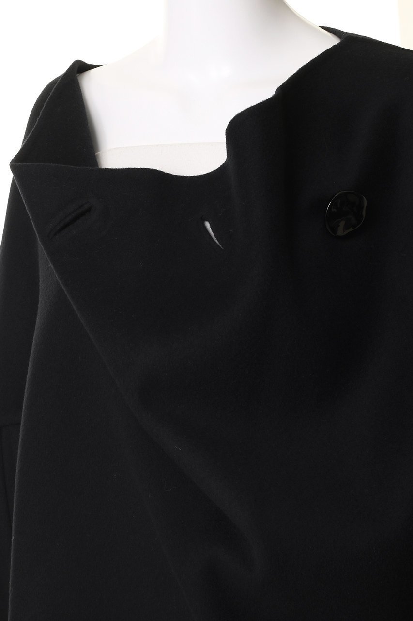 【オーヴィル/EAUVIRE】のアシンメトリーケープ 人気、トレンドファッション・服の通販 founy(ファニー) 　ファッション　Fashion　レディースファッション　Fashion for Women　ストール　Soft & Warm Scarves　マフラー・スヌード / 冬小物の定番　Scarves & Mufflers　なめらか　Smooth, Silky Texture　ショート　Short, Short Length　シンプル　Simple, Minimal　スタイリッシュ　Stylish, Fashionable　ストール　Stole, Wrap　フロント　Front, Front Design　マフラー　Scarf, Muffler　エレガント 上品　Elegant　other-6|ID: prp329100004238272 ipo3291000000032816258