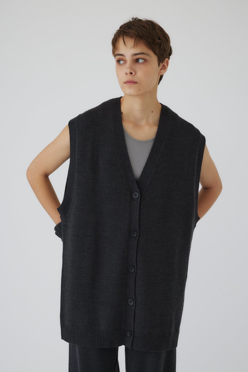【リムアーク/RIM.ARK】の4type long knit vest/ベスト 人気、トレンドファッション・服の通販 founy(ファニー) 　ファッション　Fashion　レディースファッション　WOMEN　トップス・カットソー　Tops/Tshirt　ニット　Knit Tops　ベスト/ジレ　Gilets/Vests　プルオーバー　Pullover　おすすめ　Recommend　ストレート　Straight　タイトスカート　Tight Skirt　フォルム　Form　ベスト　Vest　ラウンド　Round　リラックス　Relax　ロング　Long　other-7|ID: prp329100004239557 ipo3291000000031380171