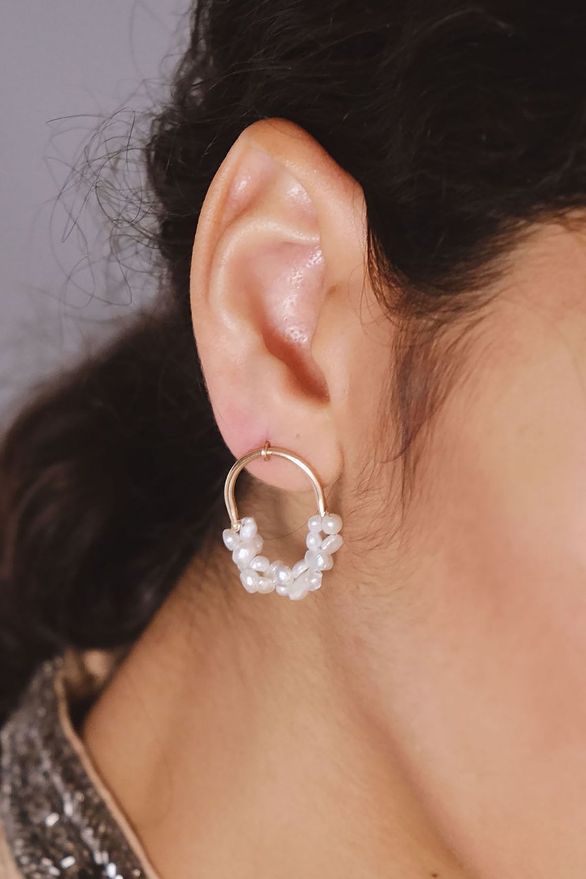 【ナチュラリジュエリ/NATURALI JEWELRY】のトルサーデピアス パール 人気、トレンドファッション・服の通販 founy(ファニー) 　ファッション　Fashion　レディースファッション　Fashion for Women　ジュエリー　Jewelry　ファッションリング　Fashion Rings　イヤリング・フープ・ドロップタイプ　Hoop, Drop & Clip Earrings　イヤリング　Earrings　オケージョン　Occasion Wear　パーティ　Party, Party Style　パール　Pearl, Pearl Accent　ランダム　Random, Irregular　リュクス　Luxury, Elegant, High-End, Chic　other-2|ID: prp329100004240680 ipo3291000000035612427