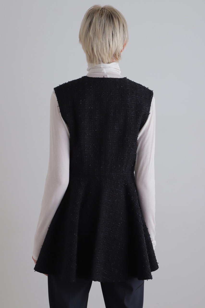 【ル フィル/LE PHIL】のフリンジツィードペプラムジレ 人気、トレンドファッション・服の通販 founy(ファニー) 　ファッション　Fashion　レディースファッション　Fashion for Women　アウター　Coat / Outerwear Collection　レディースジャケット・軽アウター　Jackets　おすすめ　Recommended / Our Picks　エレガント 上品　Elegant　コンパクト　Compact, Small Size　ジャカード／ジャガード　Jacquard, Woven Pattern　ジャケット　Jacket, Outerwear　ツイード　Twill, Twill Weave　ドレス　Dress, One-Piece　フレア　Flare, Flared　ベスト　Vest, Waistcoat　ペプラム　Peplum, Flared Hem　ミックス　Mix, Mixed Style　other-4|ID: prp329100004240728 ipo3291000000035863585