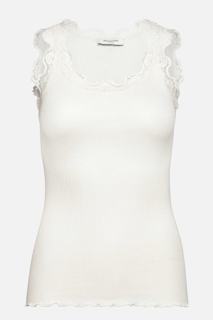 【ロサムンド/ROSEMUNDE】のレース付きタンクトップ シルクコットン 人気、トレンドファッション・服の通販 founy(ファニー) 　ファッション　Fashion　レディースファッション　Fashion for Women　トップス・カットソー　Cut & Sew Tops　キャミソール&ノースリーブ　Camisoles & Sleeveless Tops　シャツ・ブラウス・オフィスカジュアル　Elegant Blouses & Button-Ups　ロングTシャツ・Tシャツ　Longline T-Shirts & Tees　カットソー・ベーシックTシャツ　Cut-and-Sewn Tops / Stretch Tees & Basics　キャミソール　Camisole, Spaghetti Strap Top　シルク　Silk, 100% Silk　タンク　Tank Top, Sleeveless Top　フィット　Fit, Slim Fit　フェミニン　Feminine, Girly　フリル　Frill, Ruffle　ホリデーシーズン　Holiday Season　ホールガーメント　WholeGarment, Seamless Knit　レース　Lace, Lace Fabric　冬　Winter / This Winter　夏　Summer　 other-1|ID: prp329100004242074 ipo3291000000032891330