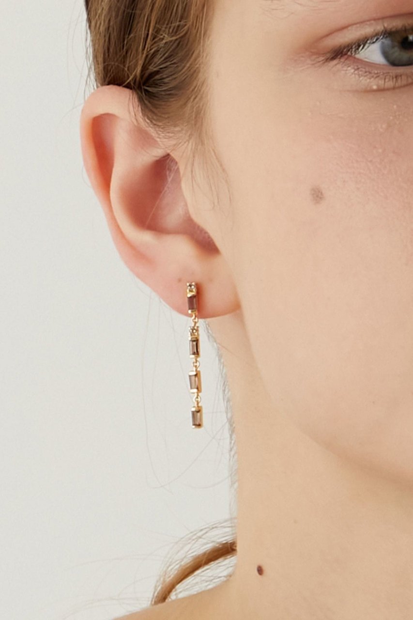 【アルティーダ ウード/ARTIDA OUD】のelafonisi バケット スモーキークォーツ ショート スタッド シングル ピアス(片耳用) 人気、トレンドファッション・服の通販 founy(ファニー) 　ファッション　Fashion　レディースファッション　Fashion for Women　ジュエリー　Jewelry　ファッションリング　Fashion Rings　イヤリング・フープ・ドロップタイプ　Hoop, Drop & Clip Earrings　アシンメトリー　Asymmetrical Style　イヤリング　Earrings　ショート　Short, Short Length　スタイリッシュ　Stylish, Fashionable　片耳　One-Ear, Single Earring　other-6|ID: prp329100004244216 ipo3291000000035787395