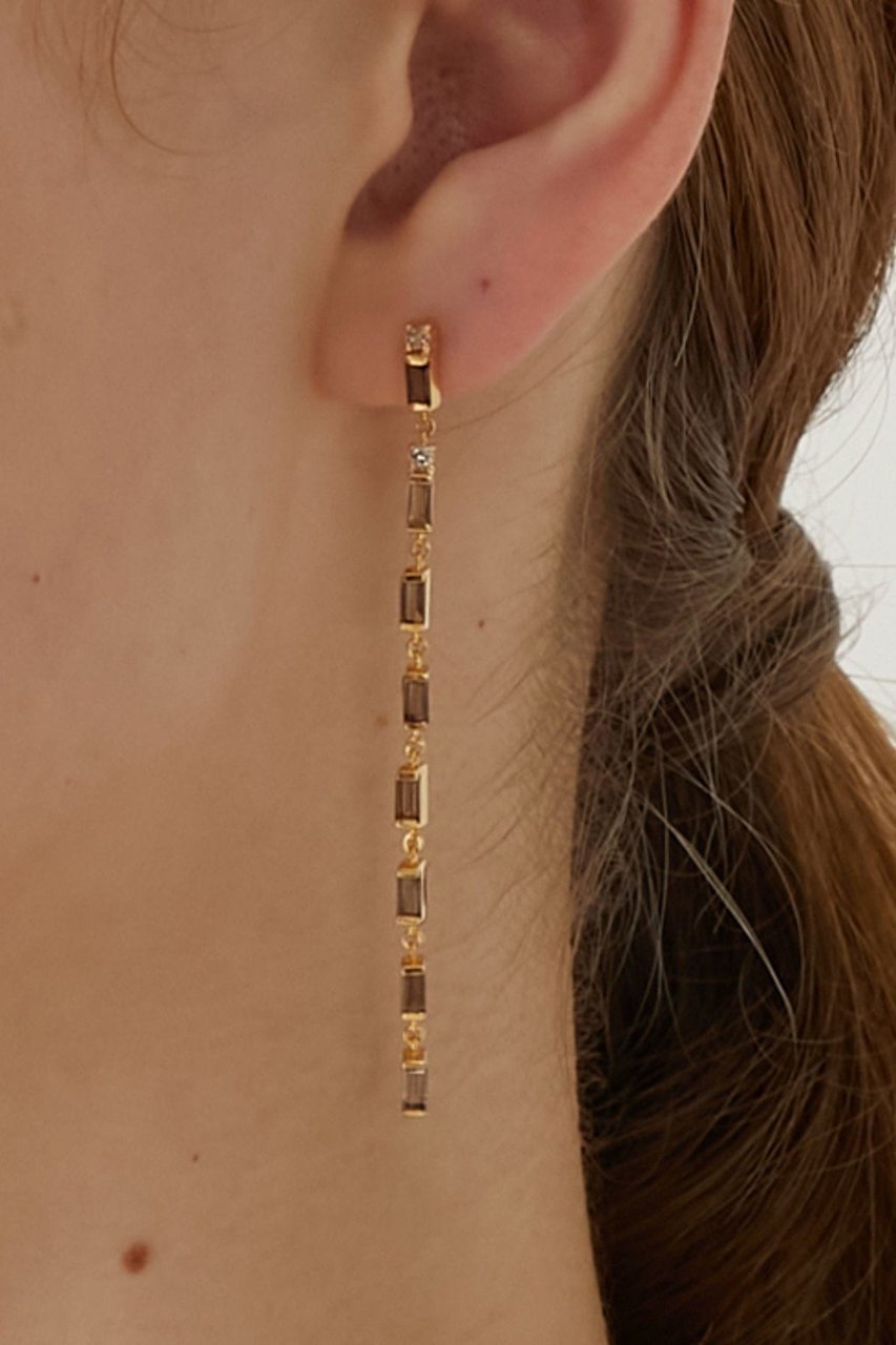 【アルティーダ ウード/ARTIDA OUD】のelafonisi バケット スモーキークォーツ ロング スタッド シングル ピアス(片耳用) 人気、トレンドファッション・服の通販 founy(ファニー) 　ファッション　Fashion　レディースファッション　Fashion for Women　ジュエリー　Jewelry　ファッションリング　Fashion Rings　イヤリング・フープ・ドロップタイプ　Hoop, Drop & Clip Earrings　アシンメトリー　Asymmetrical Style　イヤリング　Earrings　スタイリッシュ　Stylish, Fashionable　ロング　Long, Long-Length　片耳　One-Ear, Single Earring　other-2|ID: prp329100004244217 ipo3291000000035337630