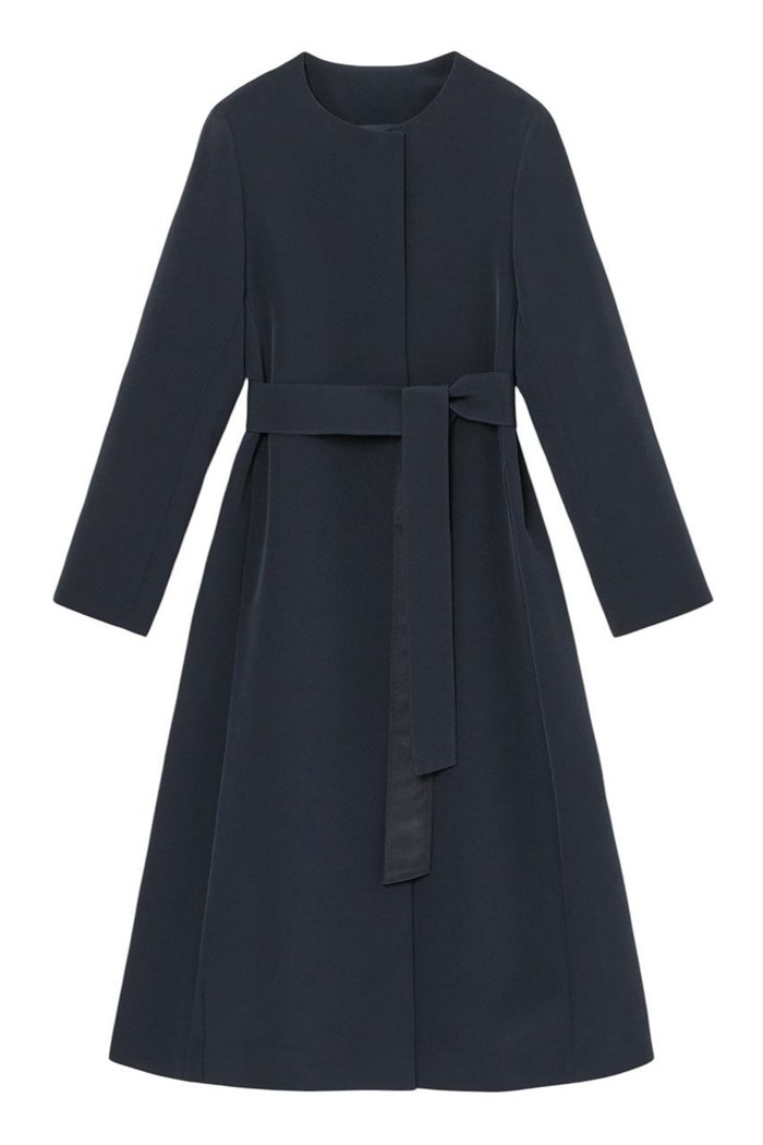 【アナイ/ANAYI】の【Eternal Line 2025】コンパクトストレッチノーカラーコート インテリア・キッズ・メンズ・レディースファッション・服の通販 founy(ファニー) https://founy.com/ ファッション Fashion レディースファッション Fashion for Women アウター Coat / Outerwear Collection コート・ロングコート・ピーコート Long Coats, Peacoats & More シンプル Simple, Minimal スリーブ Sleeve, Long Sleeve / Short Sleeve ダブル Double, Double-Breasted フロント Front, Front Design リボン Ribbon, Bow ロング Long, Long-Length |ID: prp329100004247936 ipo3291000000036259780