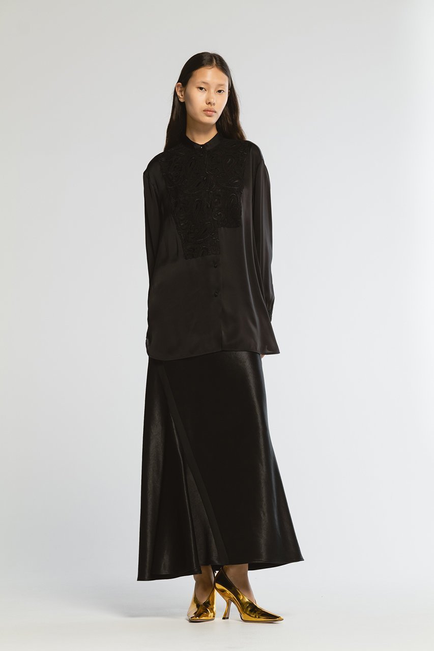 【チノ/CINOH】のBLACK FORMAL レースアシンメトリックブザムシャツ 人気、トレンドファッション・服の通販 founy(ファニー) 　ファッション　Fashion　レディースファッション　Fashion for Women　トップス・カットソー　Cut & Sew Tops　シャツ・ブラウス・オフィスカジュアル　Elegant Blouses & Button-Ups　カフス　Cuff Design　サテン　Satin, Glossy Fabric　スリーブ　Sleeve, Long Sleeve / Short Sleeve　チュール　Tulip, Tulip Motif　マニッシュ　Mannish, Boyish　レース　Lace, Lace Fabric　ロング　Long, Long-Length　定番　Standard, Basic Item　other-6|ID: prp329100004252107 ipo3291000000032887367