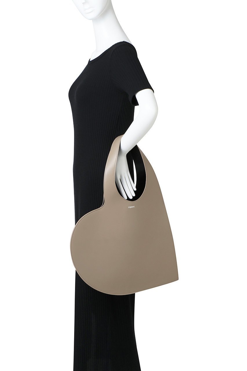 【マルティニーク/martinique】の【coperni】HEART TOTE BAG 人気、トレンドファッション・服の通販 founy(ファニー) 　ファッション　Fashion　レディースファッション　Fashion for Women　バッグ　Bags　アクセサリー　Fashion Accessories　フィット　Fit, Slim Fit　フォルム　Silhouette, Form　エレガント 上品　Elegant　other-2|ID: prp329100004252122 ipo3291000000035976317