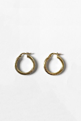 【ジジ/GIGI】 【受注生産】Peacock hoop ピアス人気、トレンドファッション・服の通販 founy(ファニー) ファッション Fashion レディースファッション WOMEN ジュエリー Jewelry リング Rings イヤリング Earrings 2025年 2025 A/W・秋冬 Aw・Autumn/Winter・Fw・Fall-Winter S/S・春夏 Ss・Spring/Summer イヤリング Earrings エレガント 上品 Elegant 夏 Summer 春 Spring |ID:prp329100004255583