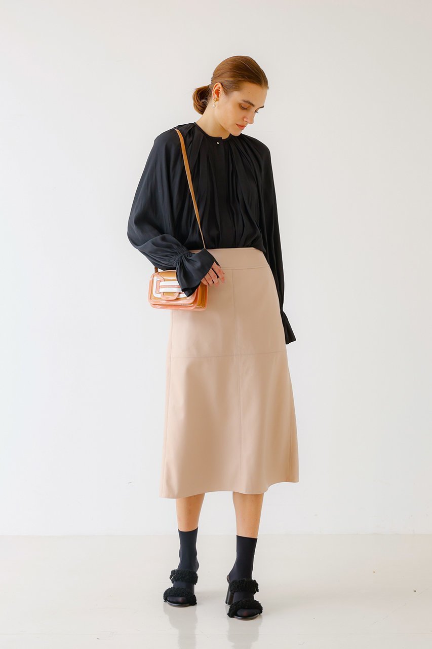 【デザイン ワークス/DESIGN WORKS】のメモリードビーブラウス 人気、トレンドファッション・服の通販 founy(ファニー) 　ファッション　Fashion　レディースファッション　Fashion for Women　トップス・カットソー　Cut & Sew Tops　シャツ・ブラウス・オフィスカジュアル　Elegant Blouses & Button-Ups　ギャザー　Gathered, Ruffled　スリーブ　Sleeve, Long Sleeve / Short Sleeve　フェミニン　Feminine, Girly　ロング　Long, Long-Length　other-6|ID: prp329100004255635 ipo3291000000034955963