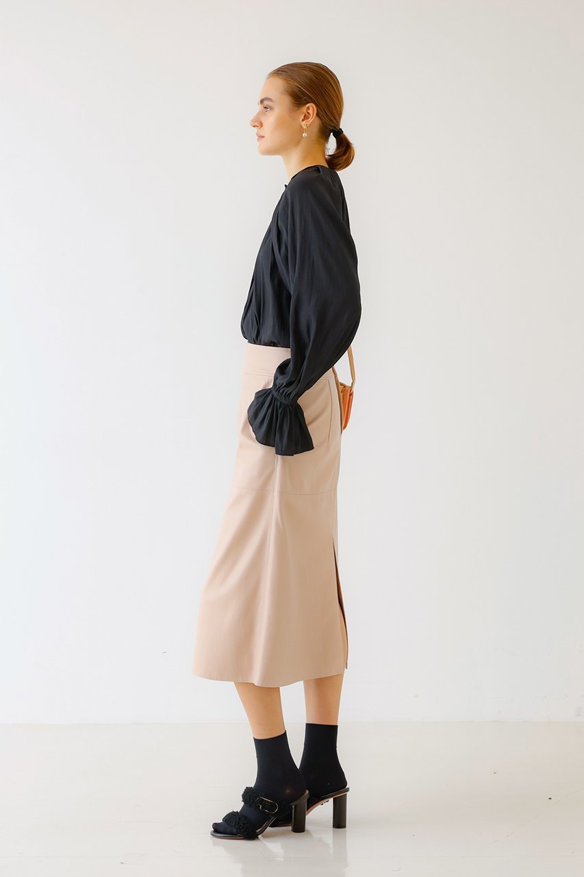 【デザイン ワークス/DESIGN WORKS】のメモリードビーブラウス 人気、トレンドファッション・服の通販 founy(ファニー) 　ファッション　Fashion　レディースファッション　Fashion for Women　トップス・カットソー　Cut & Sew Tops　シャツ・ブラウス・オフィスカジュアル　Elegant Blouses & Button-Ups　ギャザー　Gathered, Ruffled　スリーブ　Sleeve, Long Sleeve / Short Sleeve　フェミニン　Feminine, Girly　ロング　Long, Long-Length　other-7|ID: prp329100004255635 ipo3291000000034955964