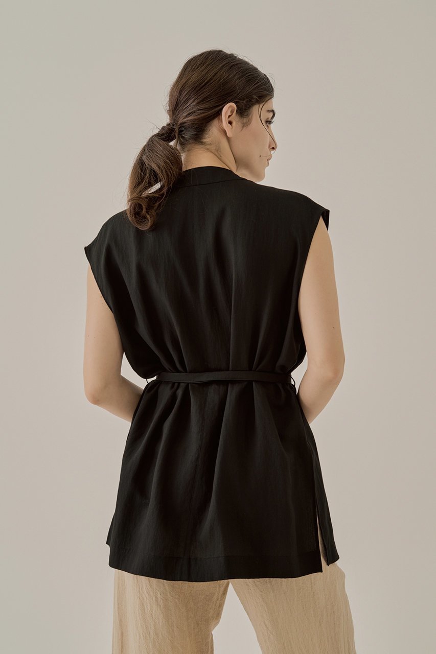 【アキラナカ/AKIRANAKA】のJustine ノースリーブシャツ 人気、トレンドファッション・服の通販 founy(ファニー) 　ファッション　Fashion　レディースファッション　Fashion for Women　トップス・カットソー　Cut & Sew Tops　キャミソール&ノースリーブ　Camisoles & Sleeveless Tops　シャツ・ブラウス・オフィスカジュアル　Elegant Blouses & Button-Ups　なめらか　Smooth, Silky Texture　ノースリーブ　Sleeveless, No-Sleeve　ランダム　Random, Irregular　エレガント 上品　Elegant　other-7|ID: prp329100004257431 ipo3291000000033654870
