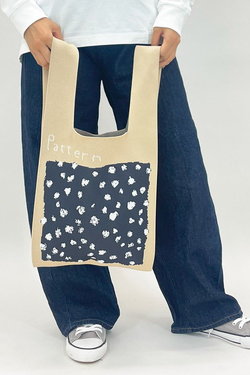 【ビーピービーピー/bpbp】の【UNISEX】【北村人】ニットマルシェバッグ 人気、トレンドファッション・服の通販 founy(ファニー) 　ファッション　Fashion　レディースファッション　Fashion for Women　トップス・カットソー　Cut & Sew Tops　ニット　Knit Tops & Sweaters　ユニセックス　Unisex, Genderless　イラスト　Illustration　ギフト プレゼント　Gift / Present　ダブル　Double, Double-Breasted　フェイス　Face, Facial Design　ランダム　Random, Irregular　other-7|ID: prp329100004257446 ipo3291000000035866026