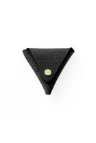 【ボナベンチュラ/BONAVENTURA】の【UNISEX】トライアングル コインケース シュリンクレザー 人気、トレンドファッション・服の通販 founy(ファニー) ファッション Fashion レディースファッション Fashion for Women ミニ財布・二つ折り財布 Wallets & Card Cases アクセサリー Fashion Accessories コーティング Coating, Coated Finish 財布 Wallet, Purse トライアングル Triangle, Triangular Shape フォルム Silhouette, Form ポーチ Pouch, Small Case ユニセックス Unisex, Genderless エレガント 上品 Elegant thumbnail ブラック|ID: prp329100004257491 ipo3291000000032787040