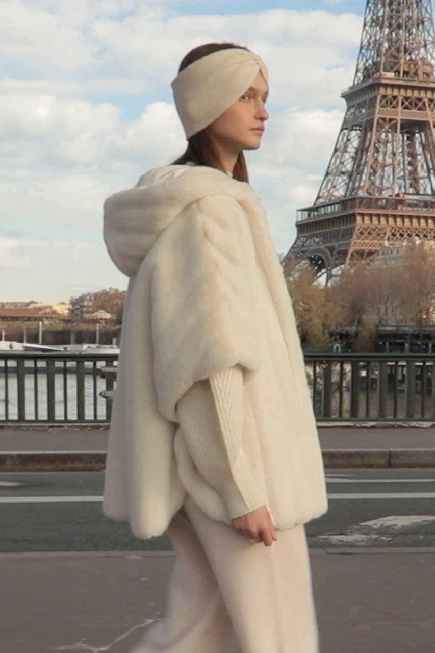 【レモンプレット/Lemonplet】のFAUX FUR HE-A HOODED PONCHO 人気、トレンドファッション・服の通販 founy(ファニー) 　ファッション　Fashion　レディースファッション　Fashion for Women　アウター　Coat / Outerwear Collection　コート・ロングコート・ピーコート　Long Coats, Peacoats & More　フレンチ　French, French Style　ロング　Long, Long-Length　other-7|ID: prp329100004259081 ipo3291000000032809613