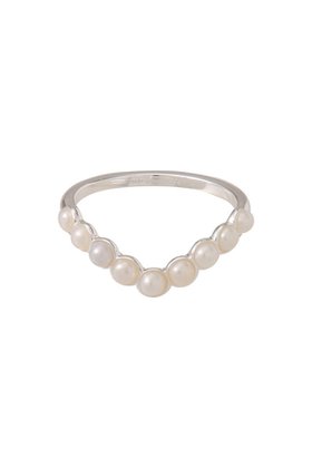 【デイジー ロンドン/DAISY LONDON】のPearl Wave Band リング シルバー 人気、トレンドファッション・服の通販 founy(ファニー) ファッション Fashion レディースファッション Fashion for Women ジュエリー Jewelry おすすめ Recommended / Our Picks シルバー Silver, Metallic Silver パール Pearl, Pearl Accent エレガント 上品 Elegant |ID:prp329100004259121