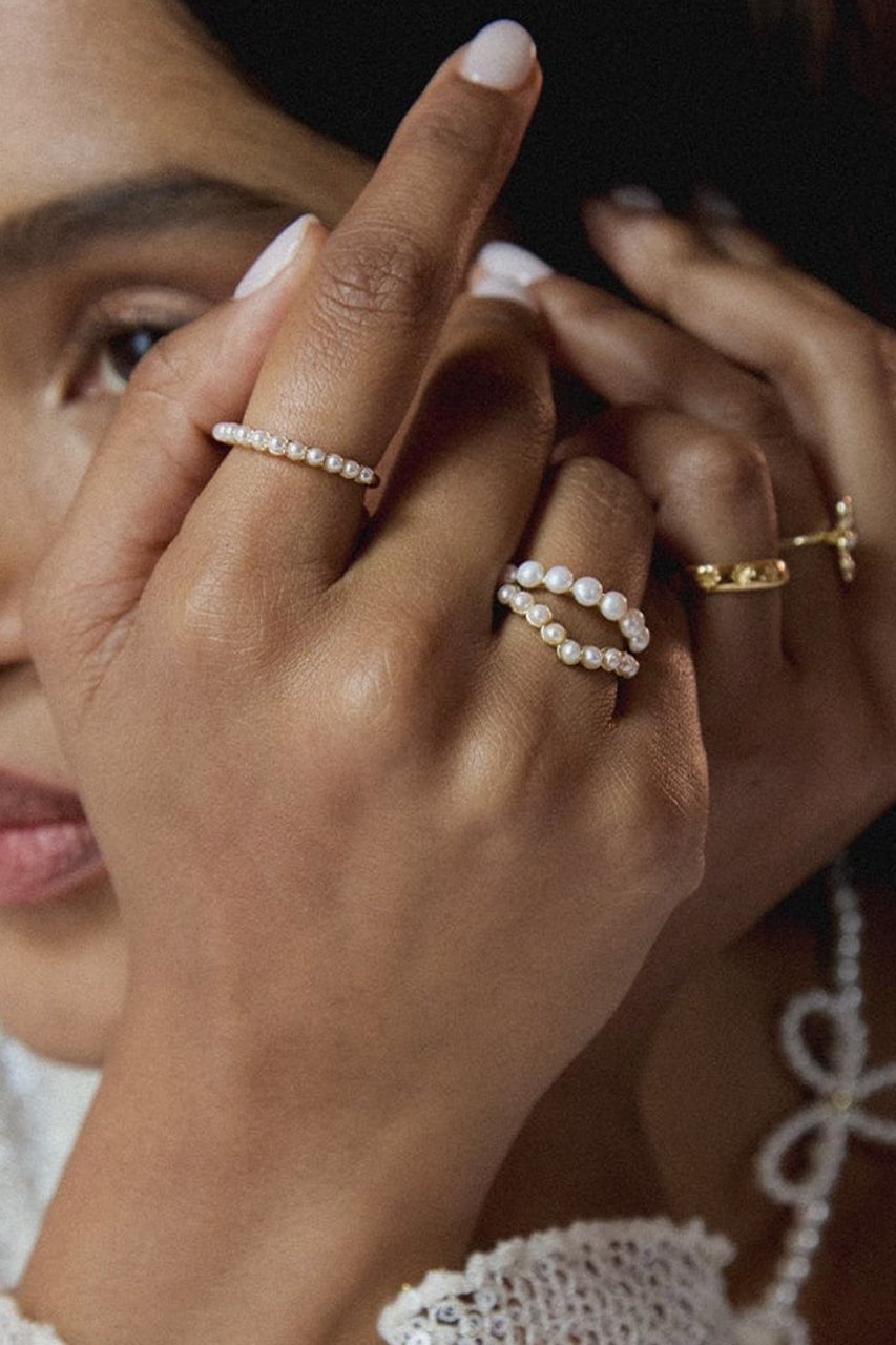 【デイジー ロンドン/DAISY LONDON】のPearl Wave Band リング ゴールド 人気、トレンドファッション・服の通販 founy(ファニー) 　ファッション　Fashion　レディースファッション　Fashion for Women　ジュエリー　Jewelry　ギフト プレゼント　Gift / Present　シンプル　Simple, Minimal　パール　Pearl, Pearl Accent　フォルム　Silhouette, Form　エレガント 上品　Elegant　other-5|ID: prp329100004259122 ipo3291000000036177592