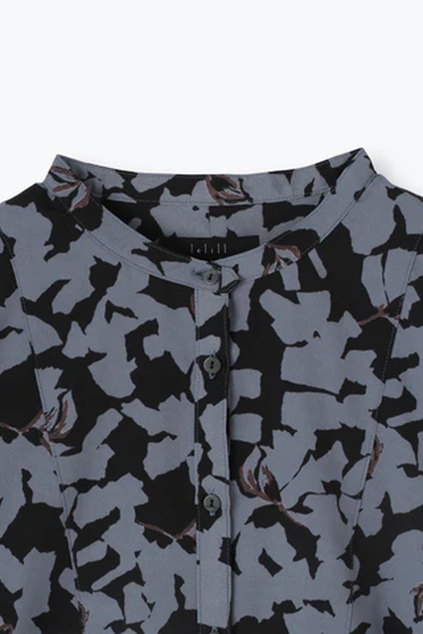【レリル/lelill】のボタニカルデシンブラウス 人気、トレンドファッション・服の通販 founy(ファニー) 　ファッション　Fashion　レディースファッション　Fashion for Women　トップス・カットソー　Cut & Sew Tops　シャツ・ブラウス・オフィスカジュアル　Elegant Blouses & Button-Ups　シンプル　Simple, Minimal　スリーブ　Sleeve, Long Sleeve / Short Sleeve　ドレープ　Drape, Draping Fabric　リラックス　Relax, Relaxed Fit　ロング　Long, Long-Length　other-3|ID: prp329100004261754 ipo3291000000032915540