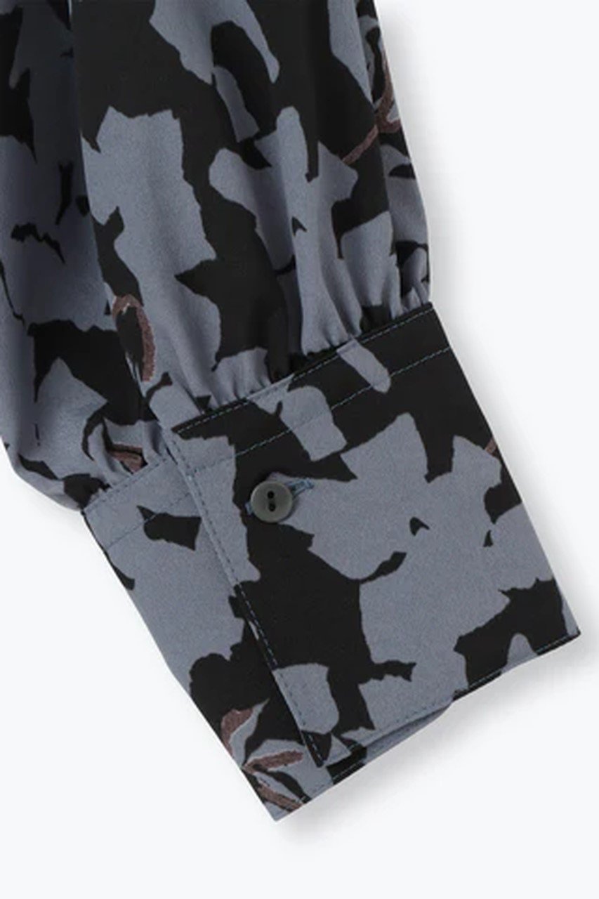 【レリル/lelill】のボタニカルデシンブラウス 人気、トレンドファッション・服の通販 founy(ファニー) 　ファッション　Fashion　レディースファッション　Fashion for Women　トップス・カットソー　Cut & Sew Tops　シャツ・ブラウス・オフィスカジュアル　Elegant Blouses & Button-Ups　シンプル　Simple, Minimal　スリーブ　Sleeve, Long Sleeve / Short Sleeve　ドレープ　Drape, Draping Fabric　リラックス　Relax, Relaxed Fit　ロング　Long, Long-Length　other-5|ID: prp329100004261754 ipo3291000000032915559