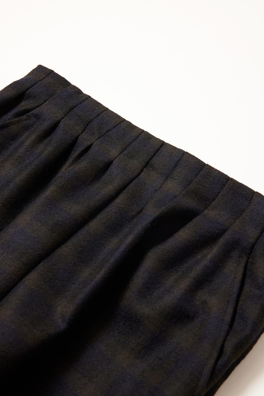 【アロー/aLORS】のPantalon a carreaux “Evelyn“ チェックパンツ 人気、トレンドファッション・服の通販 founy(ファニー) 　ファッション　Fashion　レディースファッション　Fashion for Women　パンツ　Pants & Trousers　なめらか　Smooth, Silky Texture　ストレッチ　Stretch, Stretchy Fabric　センター　Center, Center Line　チェック　Check, Plaid, Tartan　フレア　Flare, Flared　ラグジュアリー　Luxury, Elegant　リラックス　Relax, Relaxed Fit　other-3|ID: prp329100004263728 ipo3291000000032913267