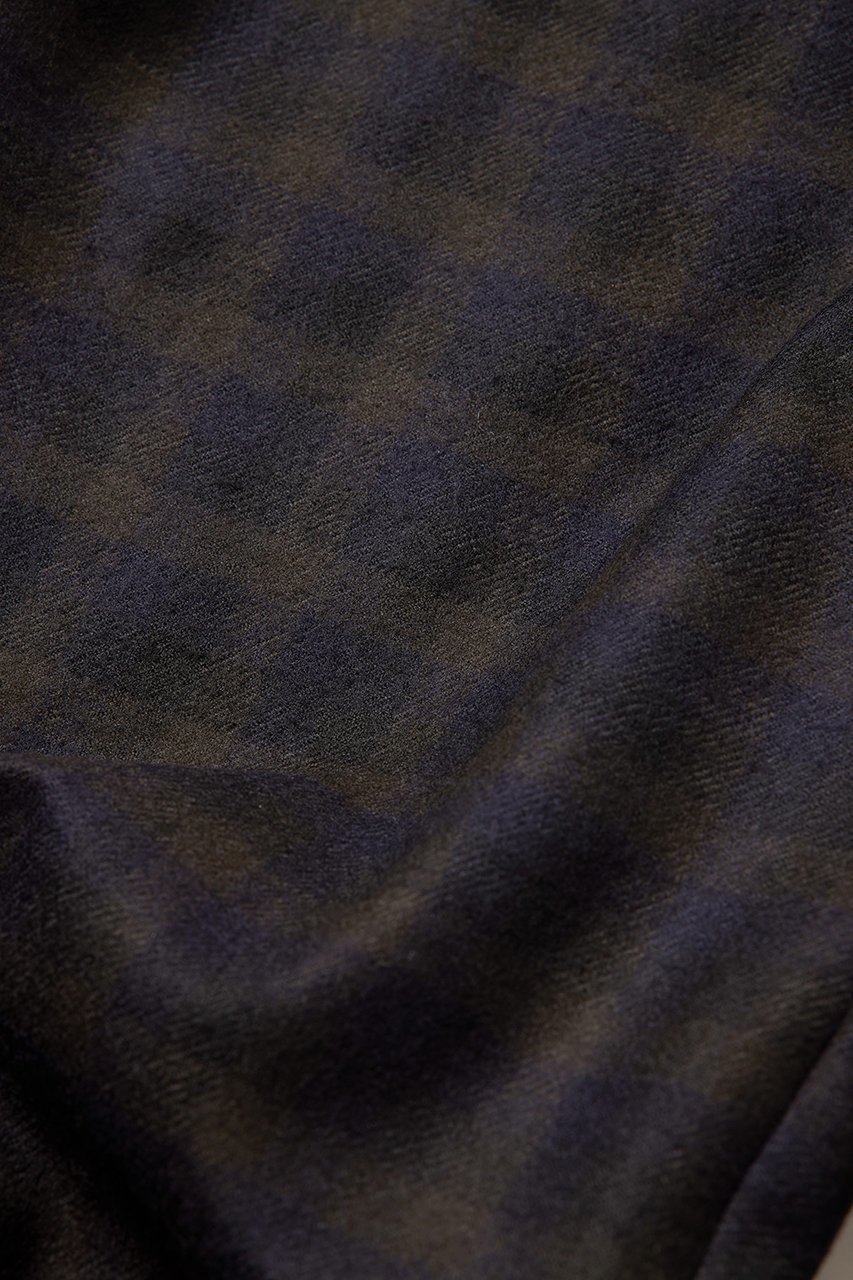 【アロー/aLORS】のPantalon a carreaux “Evelyn“ チェックパンツ 人気、トレンドファッション・服の通販 founy(ファニー) 　ファッション　Fashion　レディースファッション　Fashion for Women　パンツ　Pants & Trousers　なめらか　Smooth, Silky Texture　ストレッチ　Stretch, Stretchy Fabric　センター　Center, Center Line　チェック　Check, Plaid, Tartan　フレア　Flare, Flared　ラグジュアリー　Luxury, Elegant　リラックス　Relax, Relaxed Fit　other-5|ID: prp329100004263728 ipo3291000000032913284