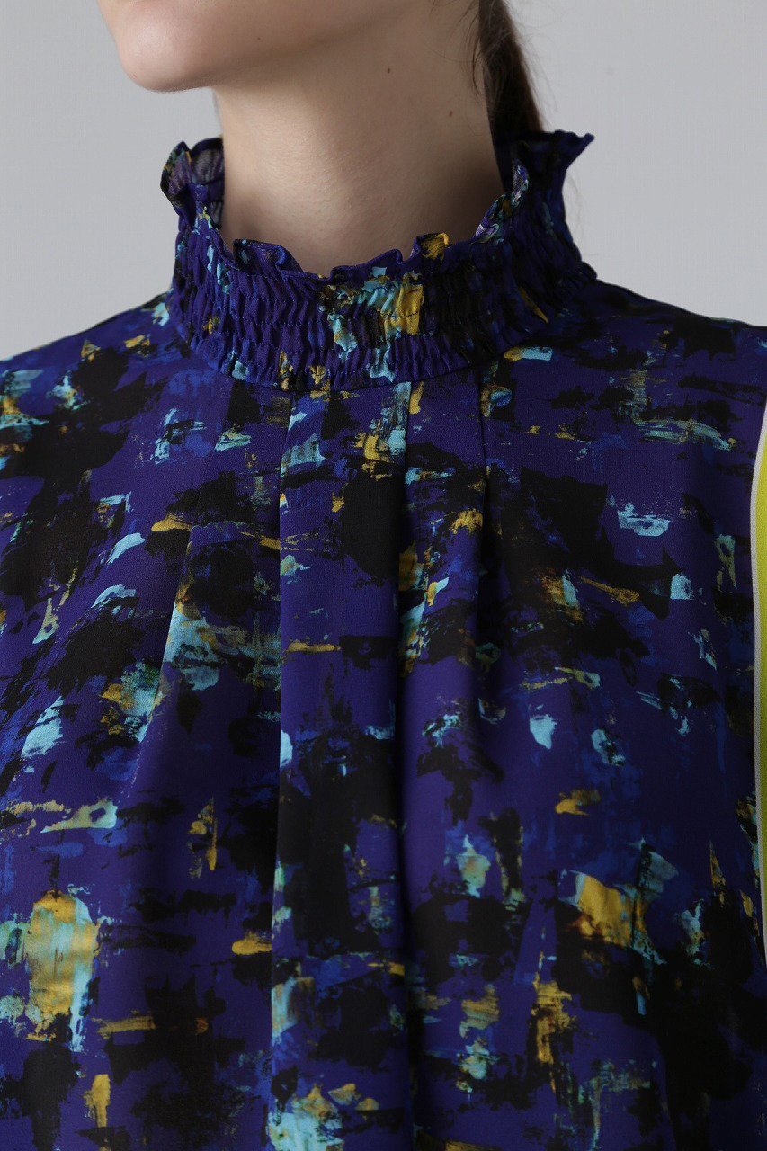 【アドーア/ADORE】のスキージーアートプリントブラウス 人気、トレンドファッション・服の通販 founy(ファニー) 　ファッション　Fashion　レディースファッション　Fashion for Women　トップス・カットソー　Cut & Sew Tops　シャツ・ブラウス・オフィスカジュアル　Elegant Blouses & Button-Ups　シアー　Sheer, See-Through　シンプル　Simple, Minimal　ジョーゼット　Georgette, Semi-Sheer Fabric　スタイリッシュ　Stylish, Fashionable　スリーブ　Sleeve, Long Sleeve / Short Sleeve　ドレープ　Drape, Draping Fabric　フラット　Flat, Flat Shoes　プリント　Print, Printed Pattern　ボトム　Bottoms, Lower Wear　ロング　Long, Long-Length　再入荷　Restock / Back in Stock　other-4|ID: prp329100004266821 ipo3291000000034989422