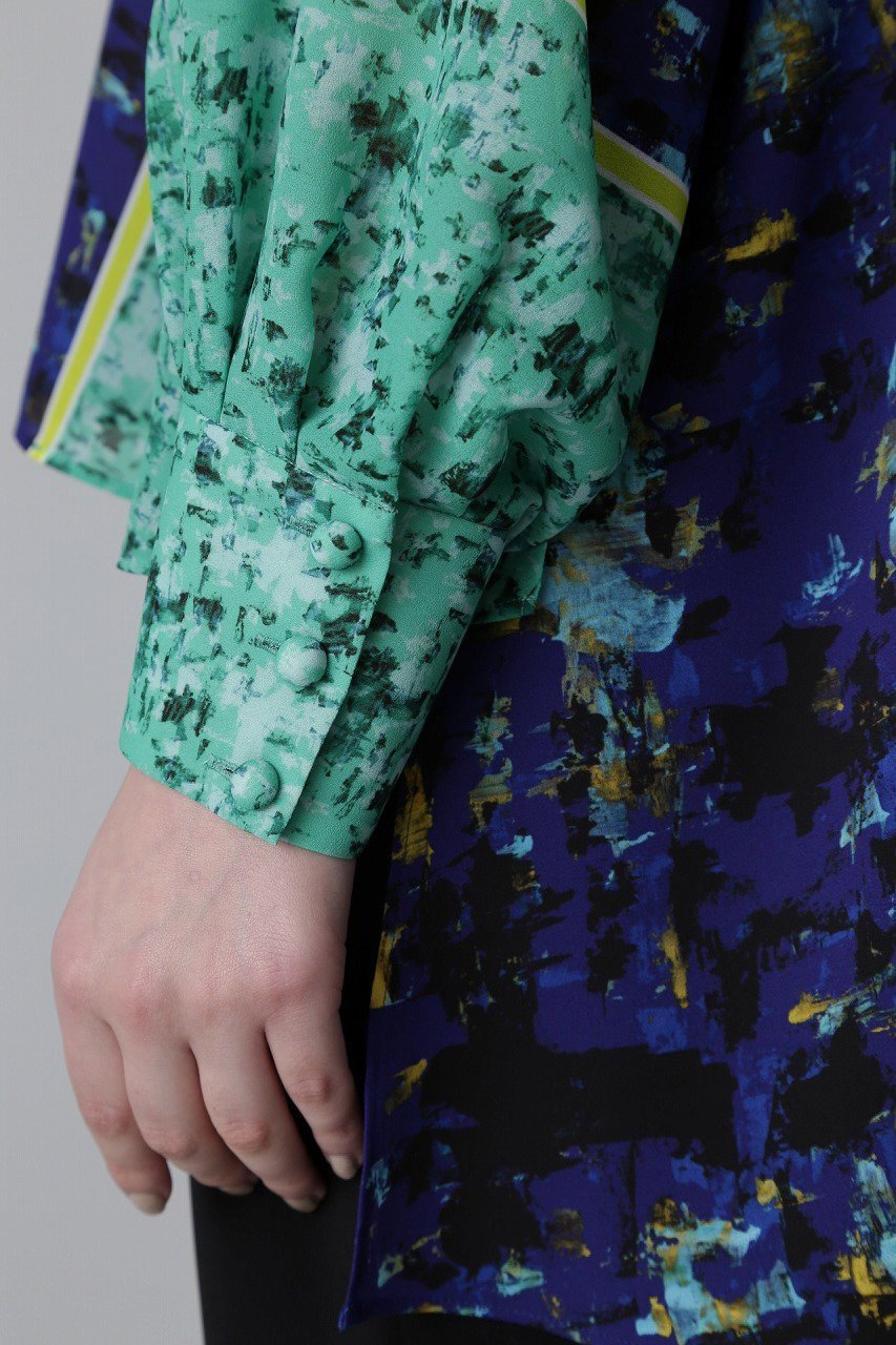 【アドーア/ADORE】のスキージーアートプリントブラウス 人気、トレンドファッション・服の通販 founy(ファニー) 　ファッション　Fashion　レディースファッション　Fashion for Women　トップス・カットソー　Cut & Sew Tops　シャツ・ブラウス・オフィスカジュアル　Elegant Blouses & Button-Ups　シアー　Sheer, See-Through　シンプル　Simple, Minimal　ジョーゼット　Georgette, Semi-Sheer Fabric　スタイリッシュ　Stylish, Fashionable　スリーブ　Sleeve, Long Sleeve / Short Sleeve　ドレープ　Drape, Draping Fabric　フラット　Flat, Flat Shoes　プリント　Print, Printed Pattern　ボトム　Bottoms, Lower Wear　ロング　Long, Long-Length　other-7|ID: prp329100004266821 ipo3291000000035783429