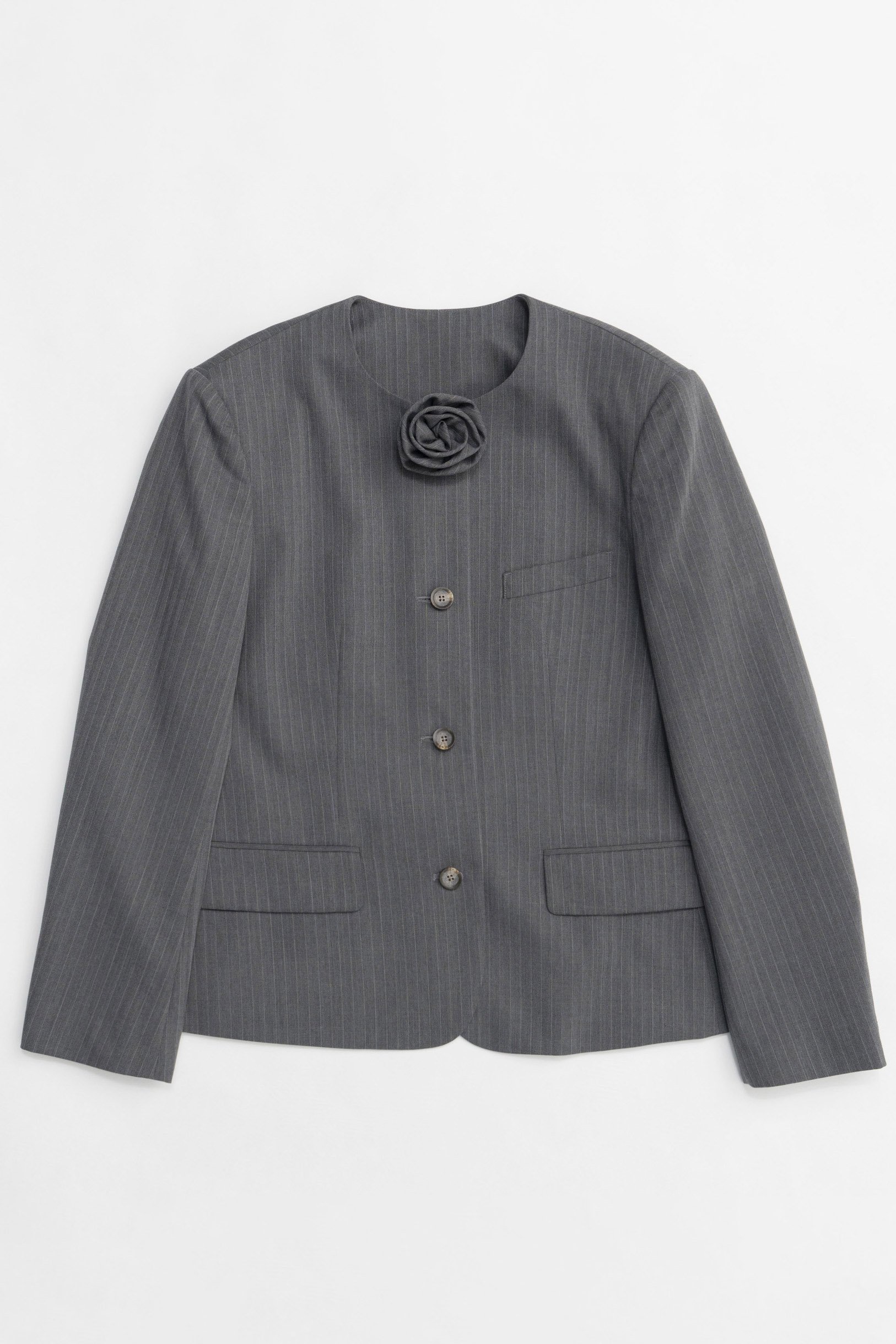 【メゾンスペシャル/MAISON SPECIAL】のMotif Collarless Jacket/モチーフノーカラージャケット インテリア・キッズ・メンズ・レディースファッション・服の通販 founy(ファニー) 　ファッション　Fashion　レディースファッション　WOMEN　アウター　Coat Outerwear　ジャケット　Jackets　ノーカラージャケット　No Collar Leather Jackets　春　Spring　ジャケット　Jacket　セットアップ　Set Up　デニム　Denim　ブローチ　Brooch　ボックス　Box　A/W・秋冬　Aw・Autumn/Winter・Fw・Fall-Winter　S/S・春夏　Ss・Spring/Summer　夏　Summer　エレガント 上品　Elegant　ビジネス 仕事 通勤　Business　2025年　2025　GRY(グレー)|ID: prp329100004271047 ipo3291000000029678636