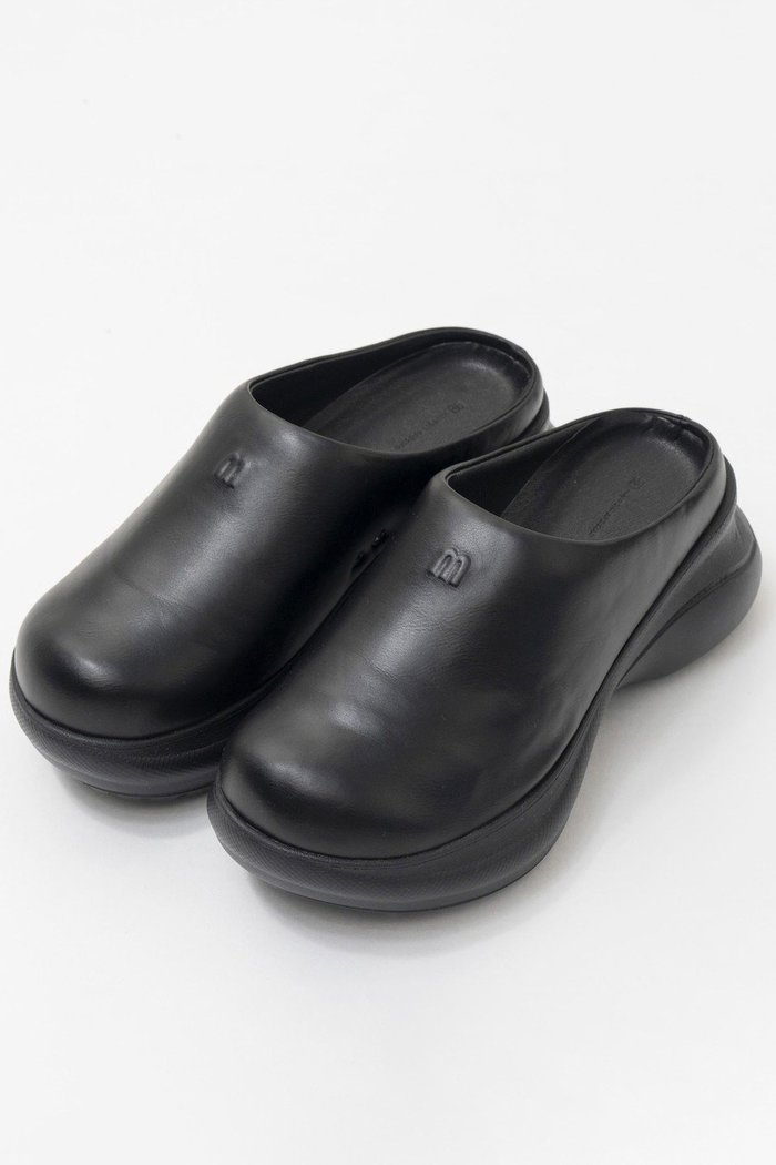 【メゾンスペシャル/MAISON SPECIAL】のVegan Leather Sabot Sandals/ヴィーガンレザークロッグス インテリア・キッズ・メンズ・レディースファッション・服の通販 founy(ファニー) https://founy.com/ ファッション Fashion レディースファッション WOMEN 厚底 Platforms 春 Spring サンダル Sandals シンプル Simple スポーツ Sports スポーティ Sporty ドッキング Docking バランス Balance プリント Print メタリック Metallic リアル Real ワンポイント One Point A/W・秋冬 Aw・Autumn/Winter・Fw・Fall-Winter S/S・春夏 Ss・Spring/Summer おすすめ Recommend 夏 Summer 2025年 2025 |ID: prp329100004271090 ipo3291000000029678830