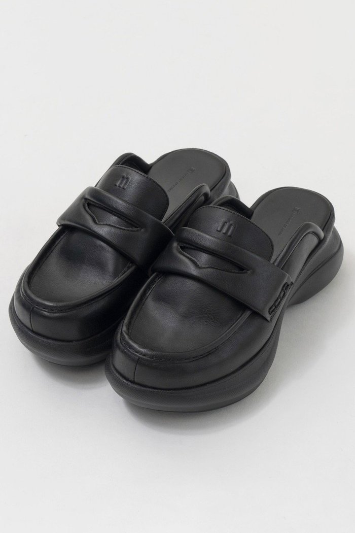 【メゾンスペシャル/MAISON SPECIAL】のLoafers Sabot Shoes/ローファークロッグス インテリア・キッズ・メンズ・レディースファッション・服の通販 founy(ファニー) https://founy.com/ ファッション Fashion レディースファッション Fashion for Women クッション Cushion, Throw Pillow サンダル Sandals, Summer Shoes トレンド Trend, Trending Now フィット Fit, Slim Fit |ID: prp329100004271092 ipo3291000000035332893