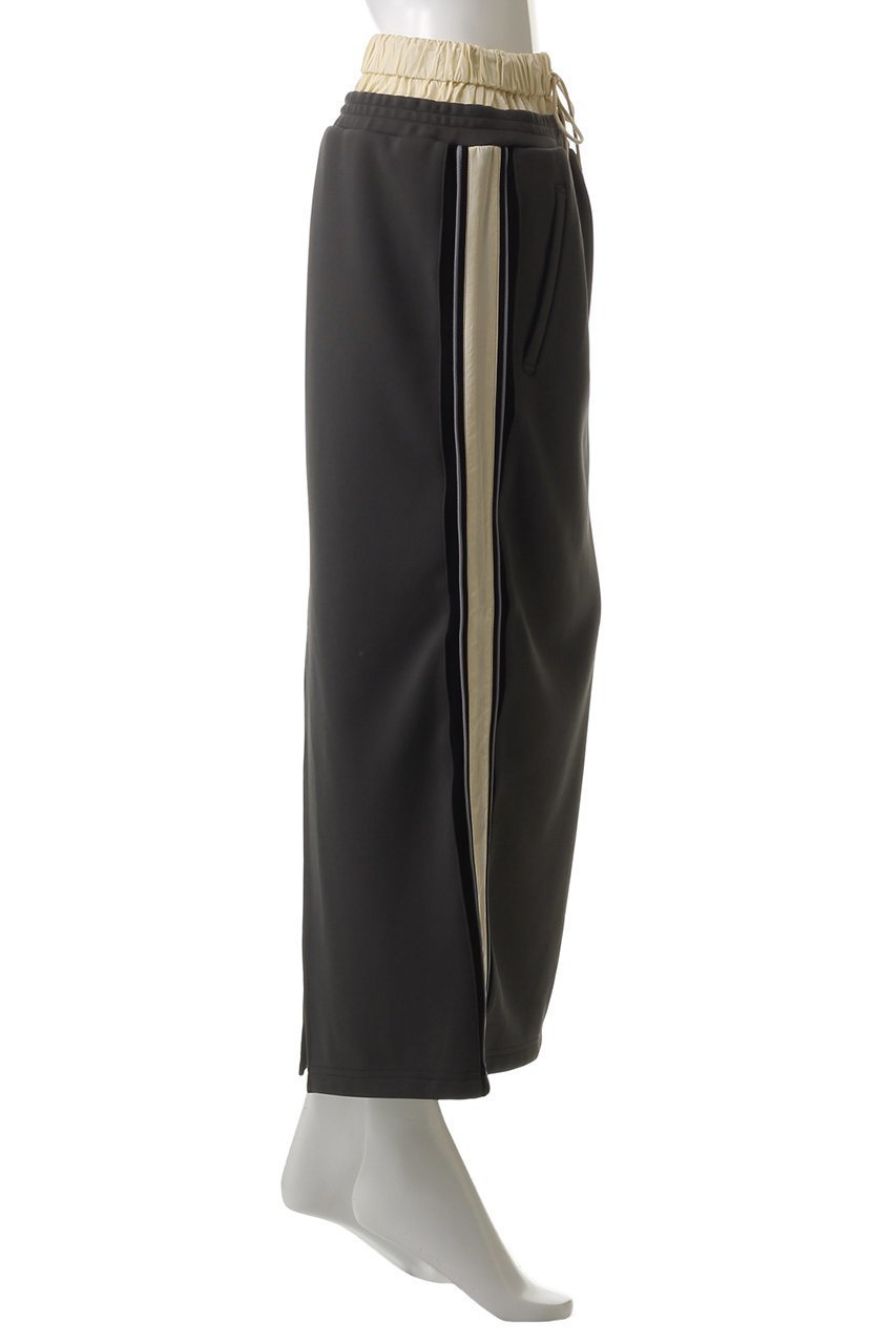 【メゾンスペシャル/MAISON SPECIAL】のDouble Waist Side Line Jersey Skirt/ダブルウエストサイドラインジャージスカート 人気、トレンドファッション・服の通販 founy(ファニー) 　ファッション　Fashion　レディースファッション　WOMEN　スカート　Skirt　ロングスカート　Long Skirt　シンプル　Simple　ジャージ　Jersey　ジャージー　Jersey　セットアップ　Set Up　ダブル　Double　リラックス　Relax　ロング　Long　おすすめ　Recommend　other-3|ID: prp329100004271097 ipo3291000000031373015