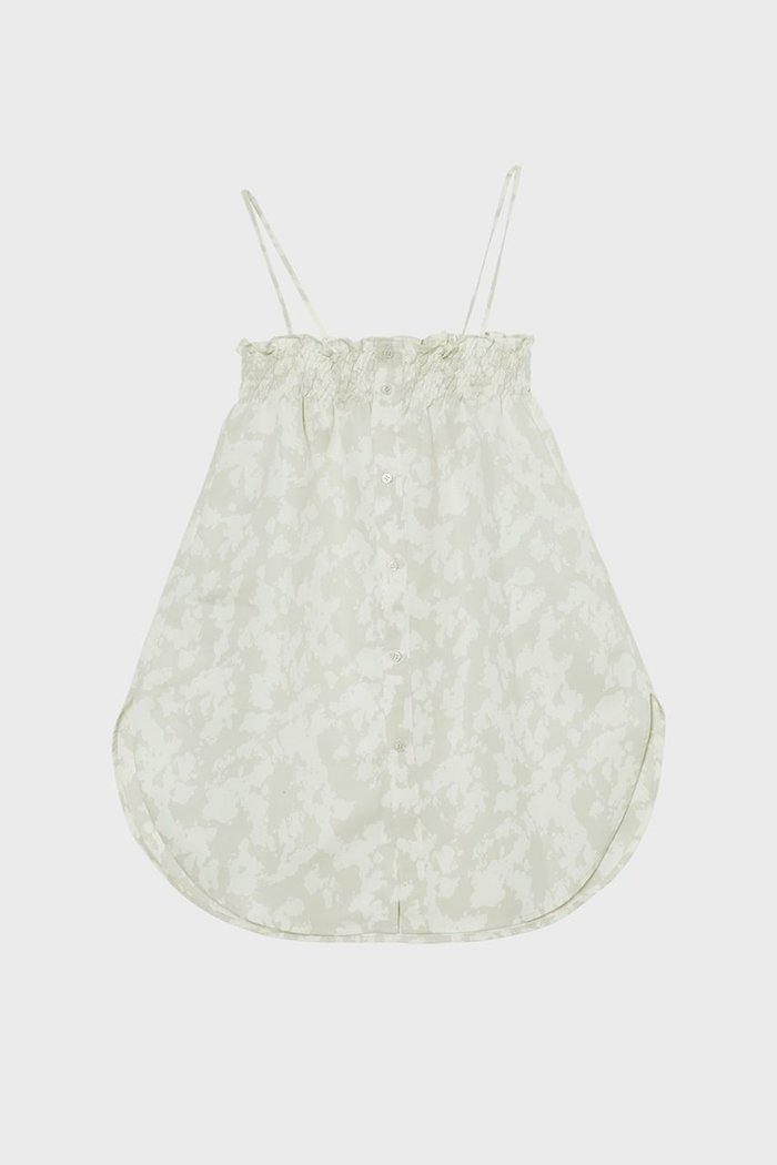 【スタニングルアー/STUNNING LURE】のシャーリングキャミシャツ インテリア・キッズ・メンズ・レディースファッション・服の通販 founy(ファニー) https://founy.com/ ファッション Fashion レディースファッション Fashion for Women トップス・カットソー Cut & Sew Tops キャミソール&ノースリーブ Camisoles & Sleeveless Tops シャツ・ブラウス・オフィスカジュアル Elegant Blouses & Button-Ups ロングTシャツ・Tシャツ Longline T-Shirts & Tees カットソー・ベーシックTシャツ Cut-and-Sewn Tops / Stretch Tees & Basics ワンピース Dresses キャミソール Camisole, Spaghetti Strap Top ギャザー Gathered, Ruffled グログラン Grosgrain, Grosgrain Ribbon タンク Tank Top, Sleeveless Top ラウンド Round, Round Neck |ID: prp329100004271122 ipo3291000000035922468