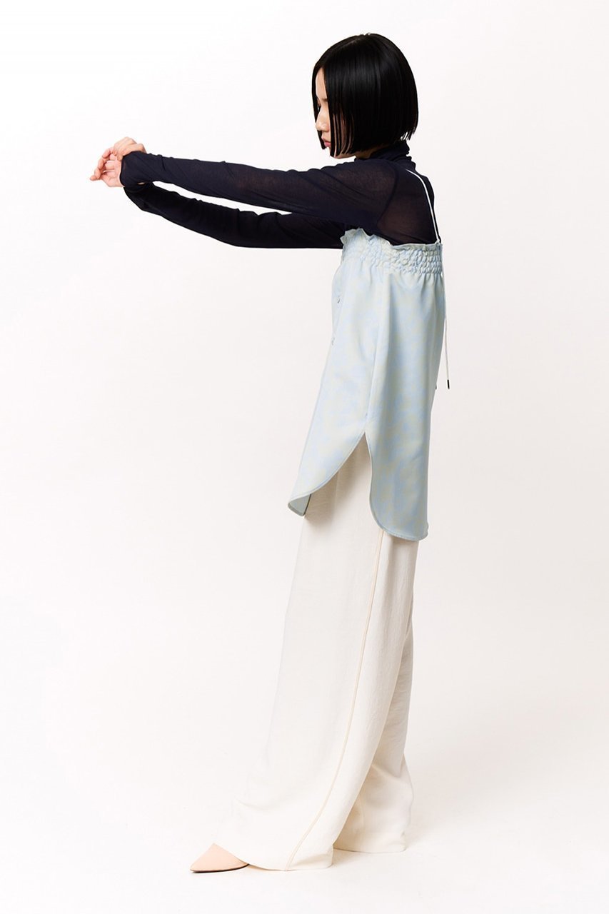 【スタニングルアー/STUNNING LURE】のシャーリングキャミシャツ 人気、トレンドファッション・服の通販 founy(ファニー) 　ファッション　Fashion　レディースファッション　Fashion for Women　トップス・カットソー　Cut & Sew Tops　キャミソール&ノースリーブ　Camisoles & Sleeveless Tops　シャツ・ブラウス・オフィスカジュアル　Elegant Blouses & Button-Ups　ロングTシャツ・Tシャツ　Longline T-Shirts & Tees　カットソー・ベーシックTシャツ　Cut-and-Sewn Tops / Stretch Tees & Basics　キャミソール　Camisole, Spaghetti Strap Top　ギャザー　Gathered, Ruffled　グログラン　Grosgrain, Grosgrain Ribbon　タンク　Tank Top, Sleeveless Top　ラウンド　Round, Round Neck　other-5|ID: prp329100004271122 ipo3291000000035922474