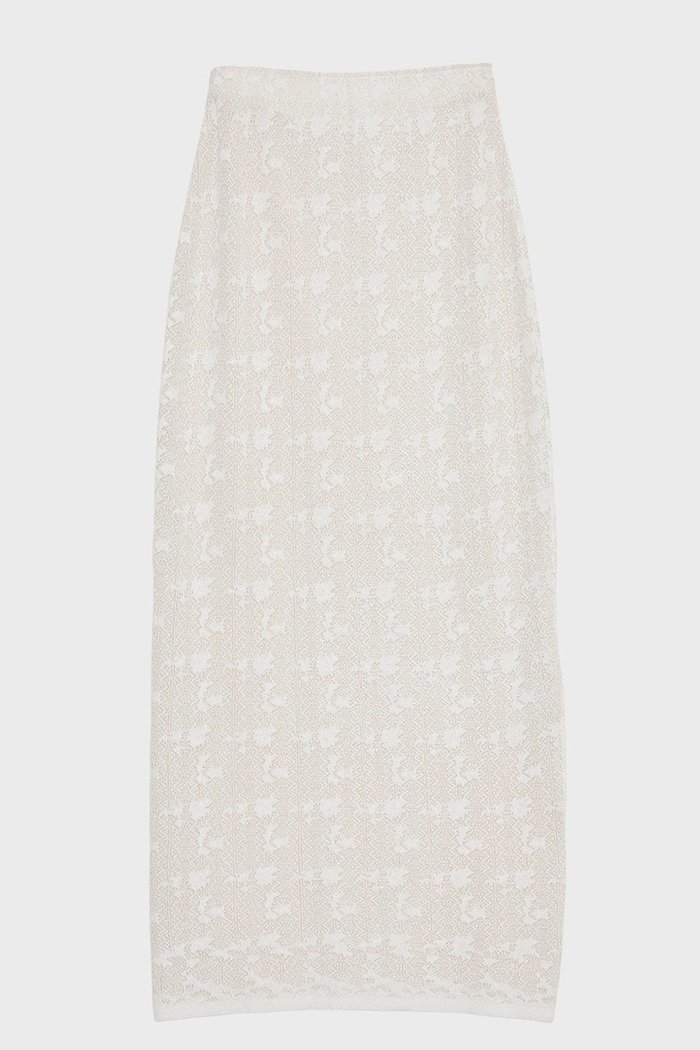 【スタニングルアー/STUNNING LURE】のIラインスカート インテリア・キッズ・メンズ・レディースファッション・服の通販 founy(ファニー) https://founy.com/ ファッション Fashion レディースファッション Fashion for Women スカート Skirts ロングスカート Long Skirts / Maxi & Midi Skirts ジャカード／ジャガード Jacquard, Woven Pattern ストレート Straight, Straight Cut ロング Long, Long-Length |ID: prp329100004271123 ipo3291000000035056542