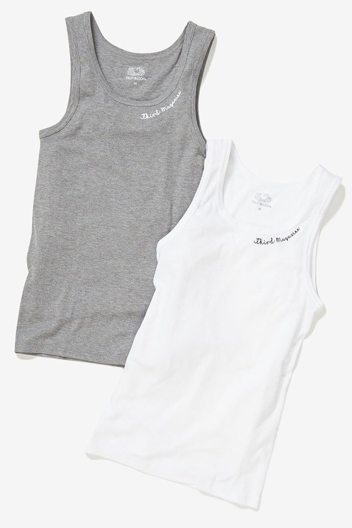 【サードマガジン/THIRD MAGAZINE】の【別注】THIRD MAGAZINE×FRUIT OF THE LOOM/ロゴパックタンクトップ インテリア・キッズ・メンズ・レディースファッション・服の通販 founy(ファニー) https://founy.com/ ファッション Fashion レディースファッション Fashion for Women トップス・カットソー Cut & Sew Tops キャミソール&ノースリーブ Camisoles & Sleeveless Tops シャツ・ブラウス・オフィスカジュアル Elegant Blouses & Button-Ups ロングTシャツ・Tシャツ Longline T-Shirts & Tees カットソー・ベーシックTシャツ Cut-and-Sewn Tops / Stretch Tees & Basics 2025年 2025 2025春夏・S/S Spring/Summer 2025 SS25 おすすめ Recommended / Our Picks アンダー Underwear Essentials インナー Innerwear キャミソール Camisole, Spaghetti Strap Top シンプル Simple, Minimal ストレッチ Stretch, Stretchy Fabric タンク Tank Top, Sleeveless Top チェーン Chain, Chain Strap エレガント 上品 Elegant 人気 Popular, Best Seller 再入荷 Restock / Back in Stock 別注 Limited Edition, Custom Order |ID: prp329100004277874 ipo3291000000036098039