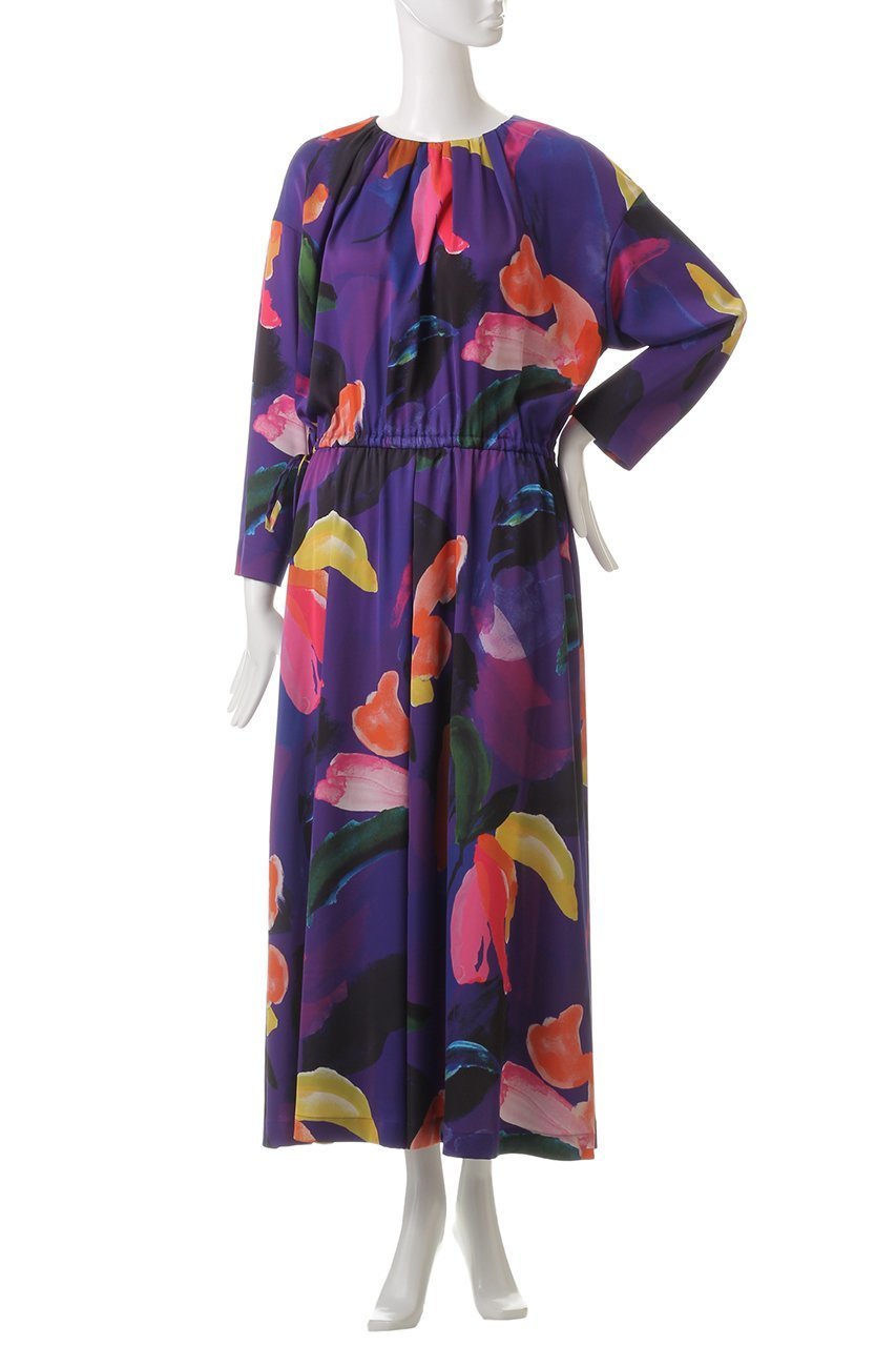 【ハウス オブ ロータス/HOUSE OF LOTUS】のアートフラワープリントワンピース 人気、トレンドファッション・服の通販 founy(ファニー) 　ファッション　Fashion　レディースファッション　Fashion for Women　ワンピース　Dresses　チュニック　Tunic Tops & Dresses　おすすめ　Recommended / Our Picks　ギャザー　Gathered, Ruffled　グラデーション　Gradient, Ombre　ストレート　Straight, Straight Cut　チュニック　Tunic, Long Top　ドレープ　Drape, Draping Fabric　フィット　Fit, Slim Fit　フレア　Flare, Flared　ブラウジング　Blouson Silhouette, Cinched Waist　プリント　Print, Printed Pattern　モチーフ　Motif, Design Theme　ロング　Long, Long-Length　年末年始　Year-end and New Year Holidays　other-2|ID: prp329100004286066 ipo3291000000032882993