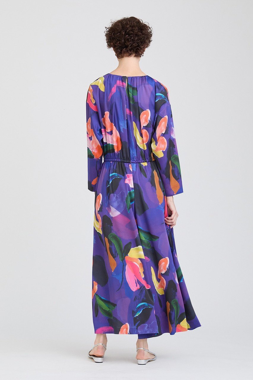 【ハウス オブ ロータス/HOUSE OF LOTUS】のアートフラワープリントワンピース 人気、トレンドファッション・服の通販 founy(ファニー) 　ファッション　Fashion　レディースファッション　Fashion for Women　ワンピース　Dresses　チュニック　Tunic Tops & Dresses　おすすめ　Recommended / Our Picks　ギャザー　Gathered, Ruffled　グラデーション　Gradient, Ombre　ストレート　Straight, Straight Cut　チュニック　Tunic, Long Top　ドレープ　Drape, Draping Fabric　フィット　Fit, Slim Fit　フレア　Flare, Flared　ブラウジング　Blouson Silhouette, Cinched Waist　プリント　Print, Printed Pattern　モチーフ　Motif, Design Theme　ロング　Long, Long-Length　年末年始　Year-end and New Year Holidays　other-8|ID: prp329100004286066 ipo3291000000032883019
