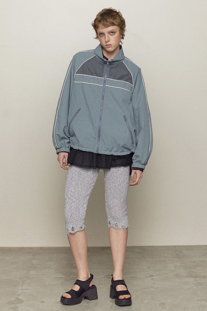 【メゾンスペシャル/MAISON SPECIAL】のReversible Plaid Pattern Blouson/リバーシブルチェックブルゾン 人気、トレンドファッション・服の通販 founy(ファニー) 　ファッション　Fashion　レディースファッション　Fashion for Women　アウター　Coat / Outerwear Collection　レディースジャケット・軽アウター　Jackets　ブルゾンジャケット・スポーティアウター　Blouson Jackets　ジップ　Zip, Zipper　ジャケット　Jacket, Outerwear　スポーティ　Sporty, Casual Athletic　タフタ　Taffeta, Structured Fabric　チェック　Check, Plaid, Tartan　トレンド　Trend, Trending Now　ブルゾン　Blouson, Bomber Jacket　羽織　Haori, Light Jacket　メッシュ　Mesh, Net Fabric　無地　Plain, Solid Color　ヨーク　Yoke, Yoke Design　リバーシブル　Reversible, Two-Sided　ワンポイント　One Point, Statement Accent　夏　Summer　other-8|ID: prp329100004290062 ipo3291000000035065375