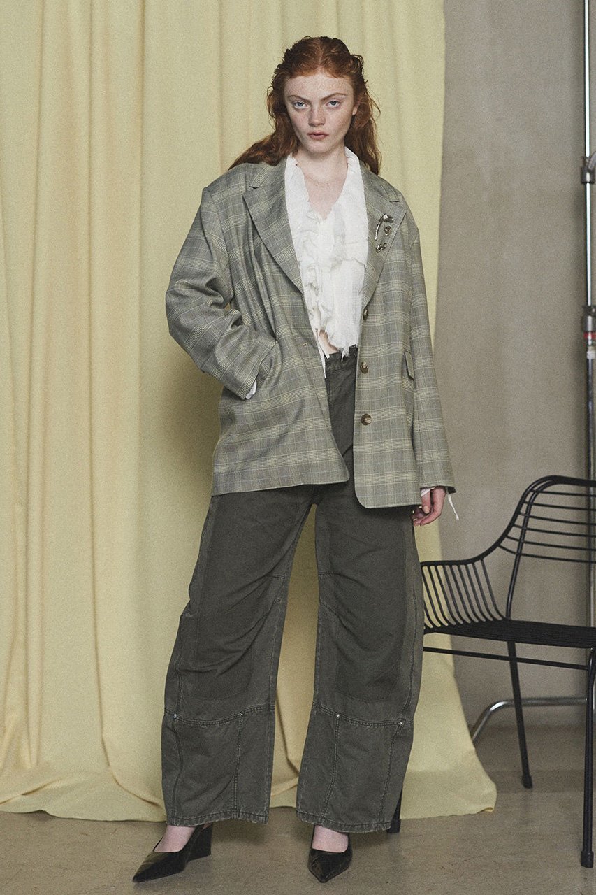 【メゾンスペシャル/MAISON SPECIAL】のPainter Military Curve Pants/ペインターミリタリーカーブパンツ 人気、トレンドファッション・服の通販 founy(ファニー) 　ファッション　Fashion　レディースファッション　Fashion for Women　パンツ　Pants & Trousers　ガーリー　Girly, Feminine Style　フラワー　Flower, Floral　ループ　Loop, Loop Knit　レース　Lace, Lace Fabric　おすすめ　Recommended / Our Picks　other-7|ID: prp329100004290098 ipo3291000000034910041