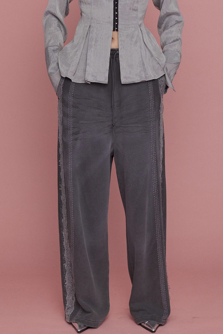 【メゾンスペシャル/MAISON SPECIAL】のLace Material Line Sweatpants/レースラインスウェットパンツ 人気、トレンドファッション・服の通販 founy(ファニー) 　ファッション　Fashion　レディースファッション　WOMEN　パンツ　Pants　ヴィンテージ　Vintage　スウェット　Sweat　ルーズ　Loose　ループ　Loop　レース　Race　再入荷　Restock/Back In Stock/Re Arrival　other-8|ID: prp329100004290099 ipo3291000000031370577