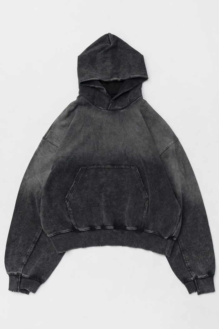 【メゾンスペシャル/MAISON SPECIAL】のSpray Processing Oversized Hoodie/スプレーオーバーフーディー インテリア・キッズ・メンズ・レディースファッション・服の通販 founy(ファニー) https://founy.com/ ファッション Fashion レディースファッション Fashion for Women トップス・カットソー Cut & Sew Tops シャツ・ブラウス・オフィスカジュアル Elegant Blouses & Button-Ups レディースパーカー・カジュアルフーディー Casual Hoodies & Sweatshirts ロングTシャツ・Tシャツ Longline T-Shirts & Tees スウェット・クルーネックトップス Sweatshirts & Crewnecks / Relaxed Fit Sweat Tops カットソー・ベーシックTシャツ Cut-and-Sewn Tops / Stretch Tees & Basics クラッシュ Distressed, Crashed Style スウェット / スエット Sweatshirt, Sweatwear ストレッチ Stretch, Stretchy Fabric ヴィンテージ Vintage Style |ID: prp329100004290102 ipo3291000000035061182